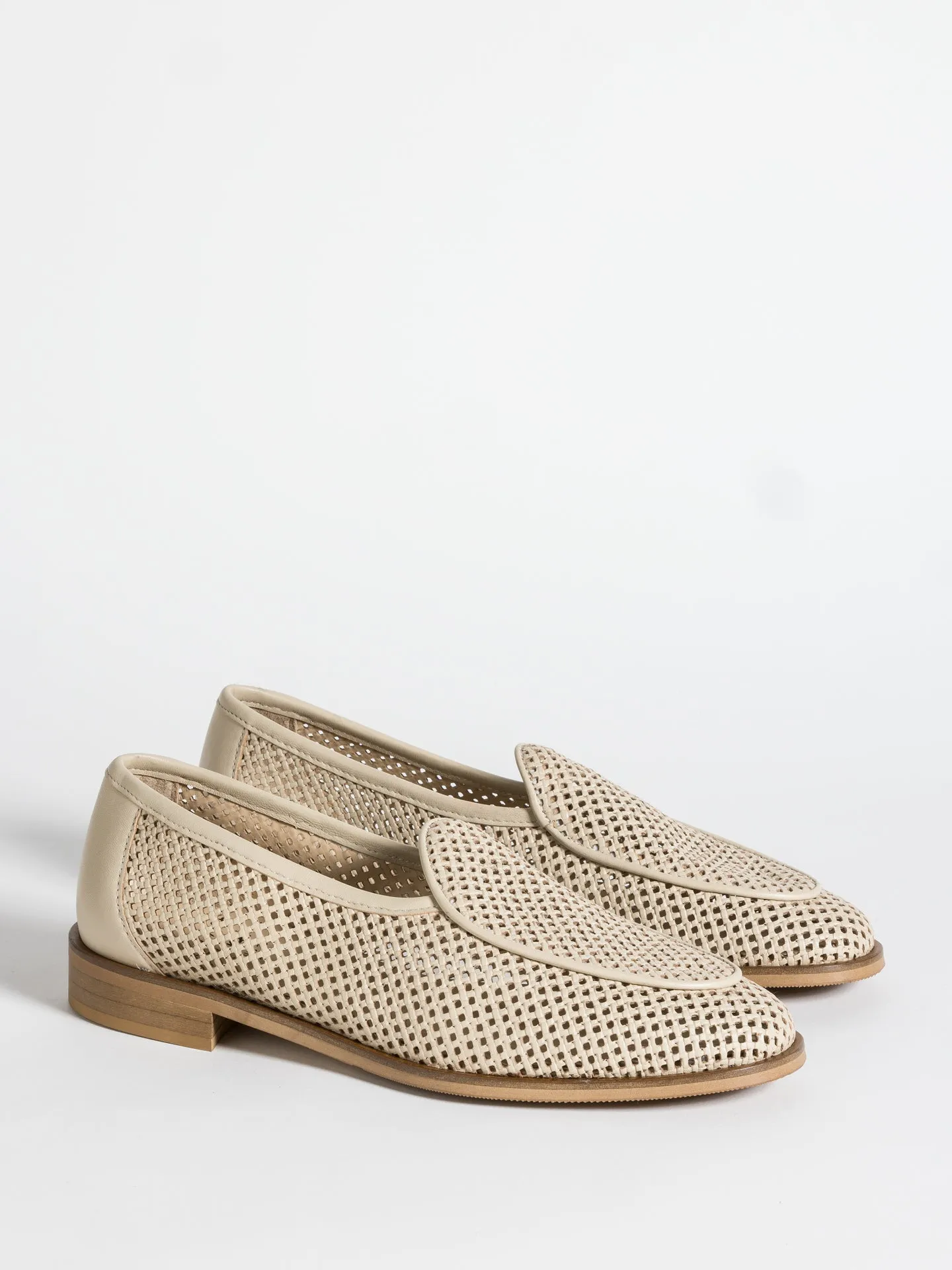 JACQUES NEW PERFO ÉCRU sold by Jacques Soloviere