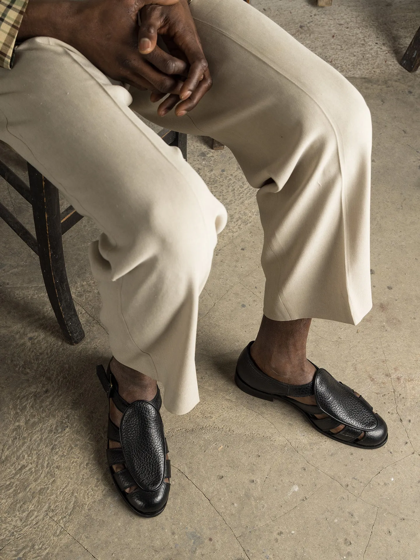 FRANCK JUMBO BLACK sold by Jacques Soloviere product image thumbnail 4