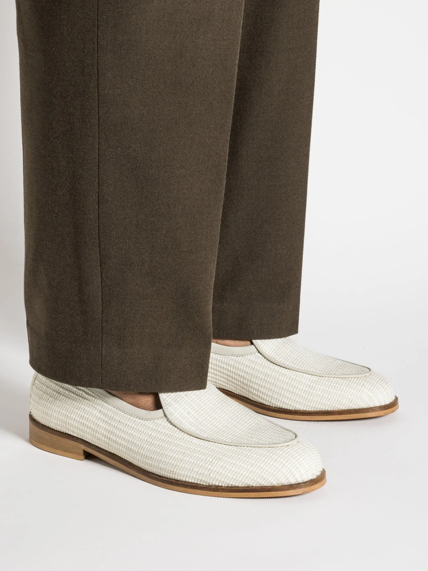 JACQUES NEW WHITE ANORIO sold by Jacques Soloviere product image thumbnail 2