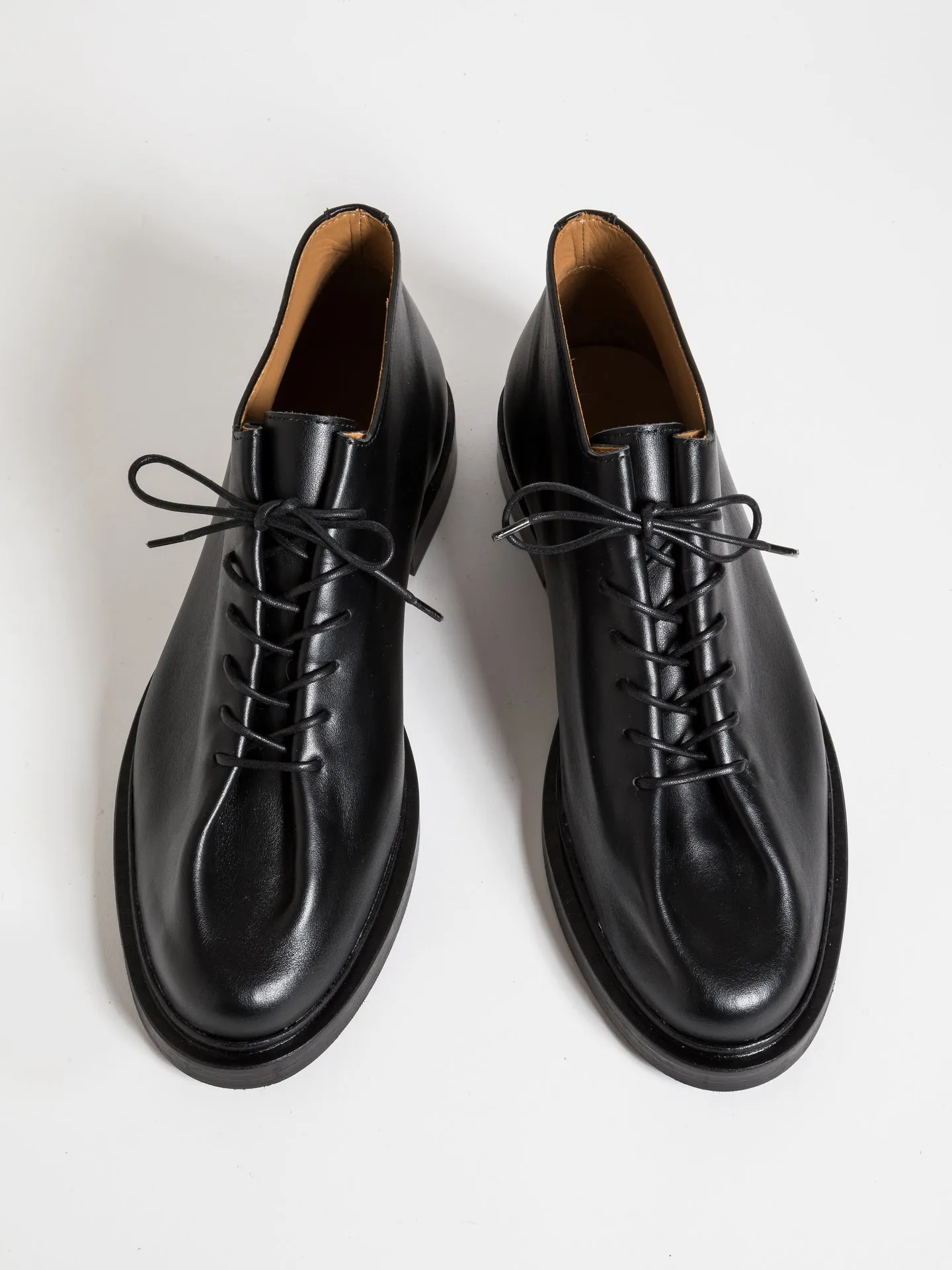 PIO BLACK sold by Jacques Soloviere product image thumbnail 3