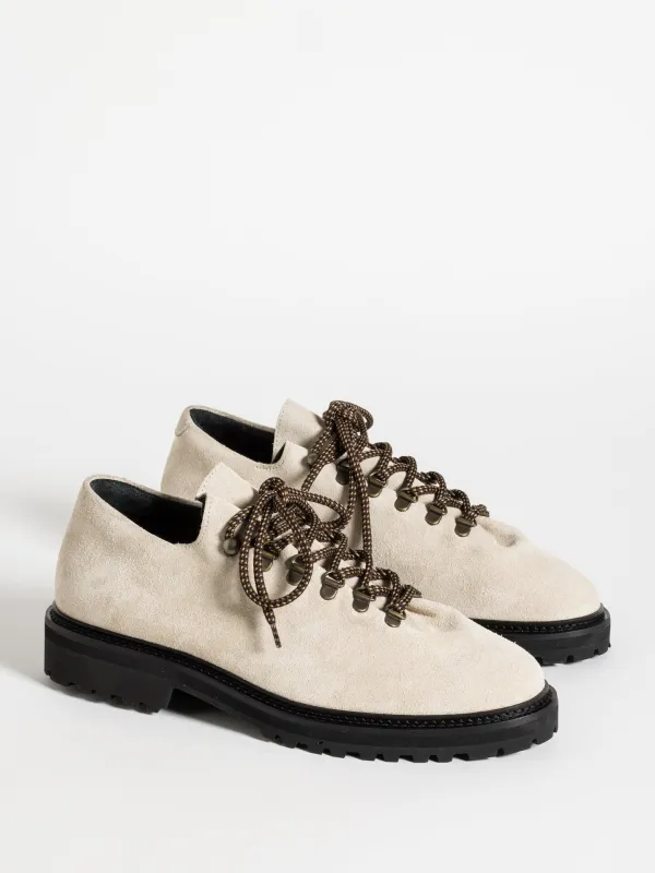 RASMUS LUG SUEDE OFF WHITE sold by Jacques Soloviere