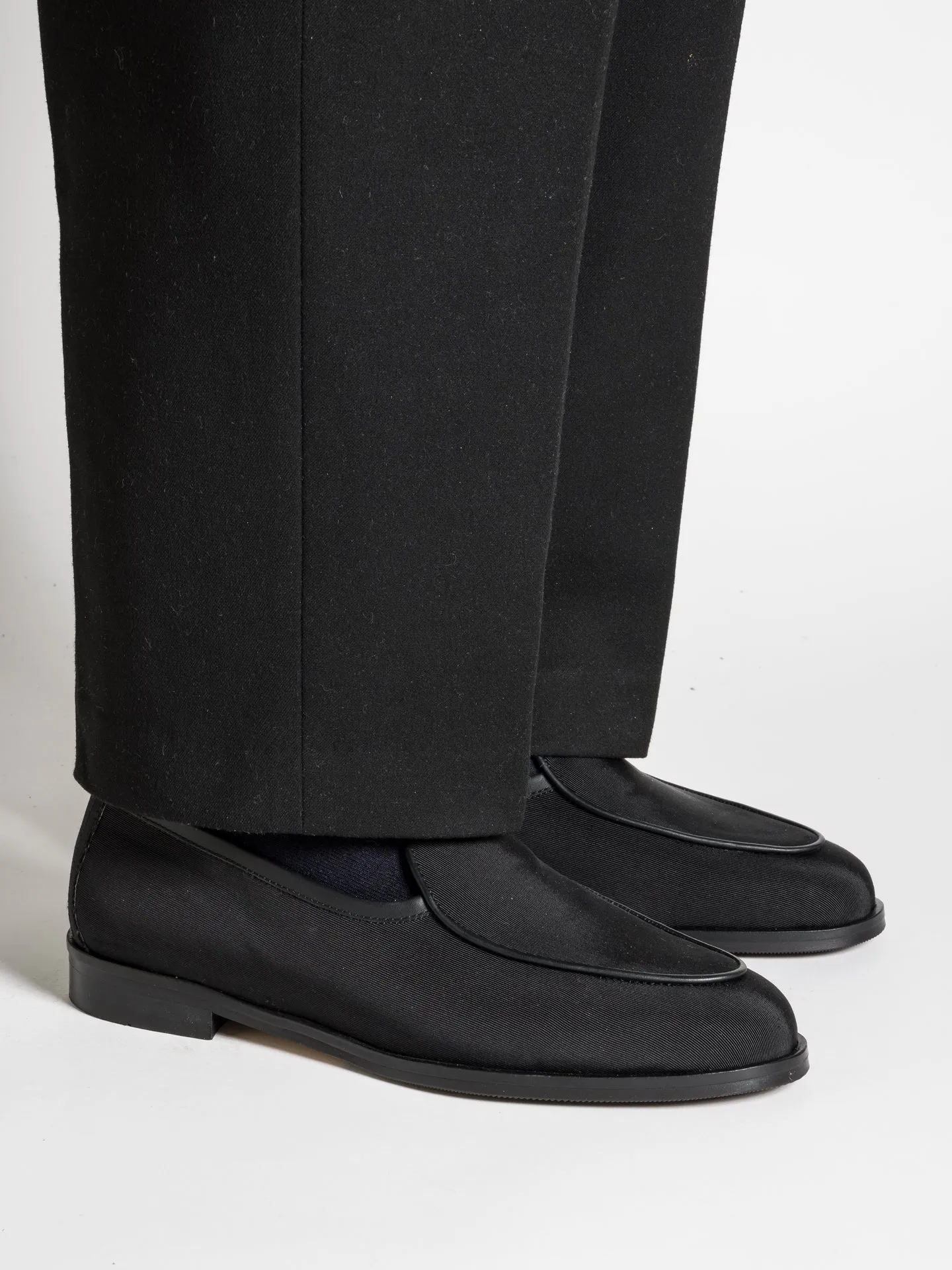 JACQUES GROS GRAIN BLACK SG sold by Jacques Soloviere product image thumbnail 2