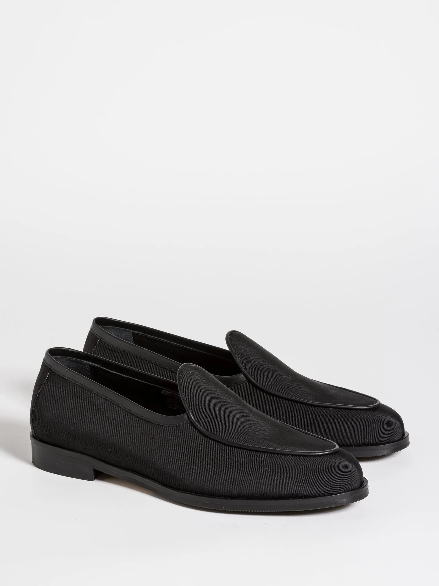 JACQUES GROS GRAIN BLACK SG sold by Jacques Soloviere