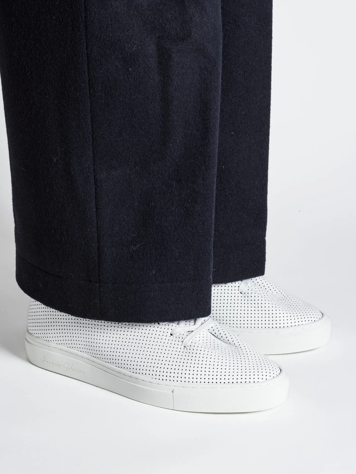 HERVE PERFO WHITE sold by Jacques Soloviere product image thumbnail 2