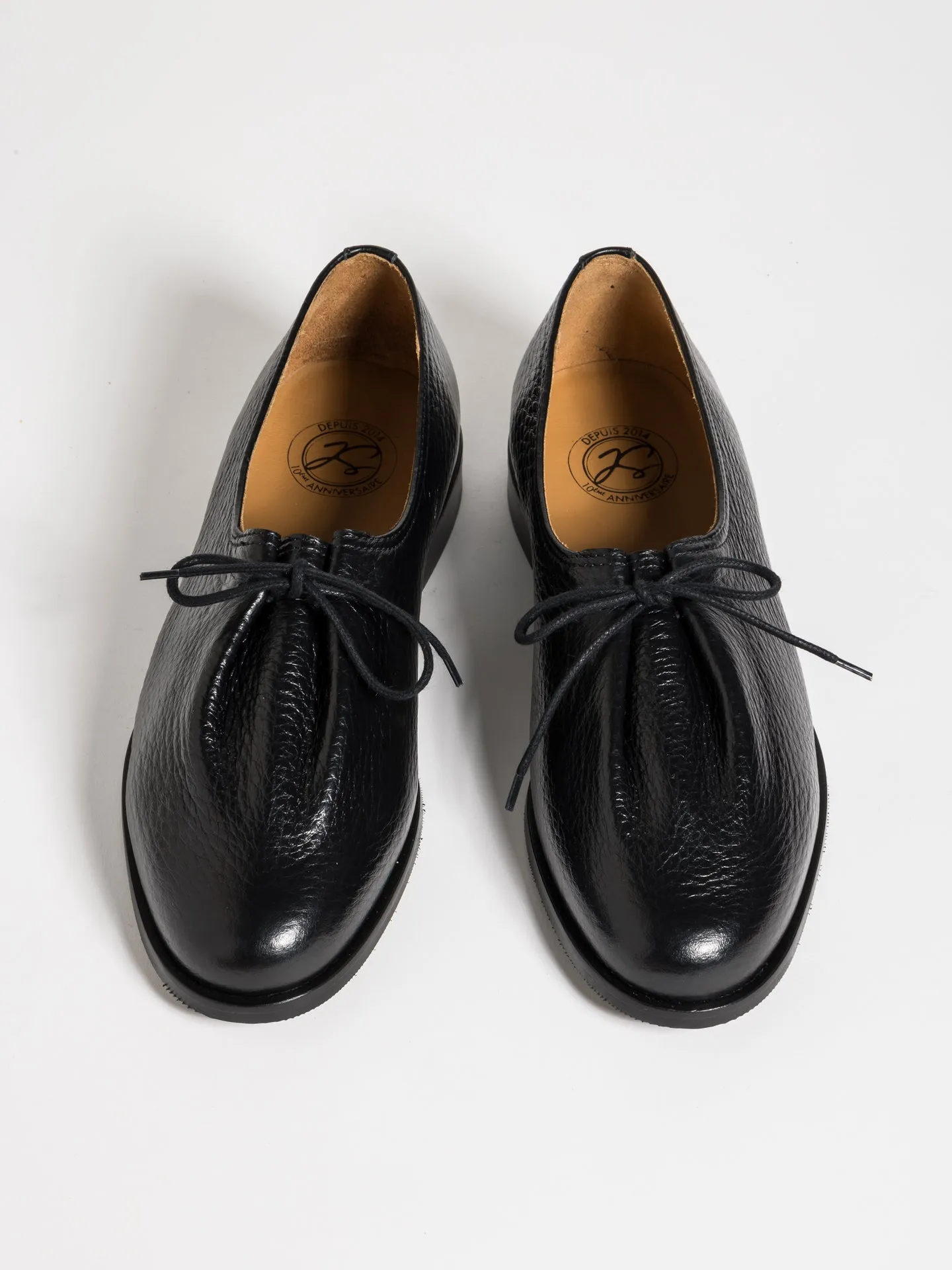 MATT NEW BLACK sold by Jacques Soloviere product image thumbnail 4