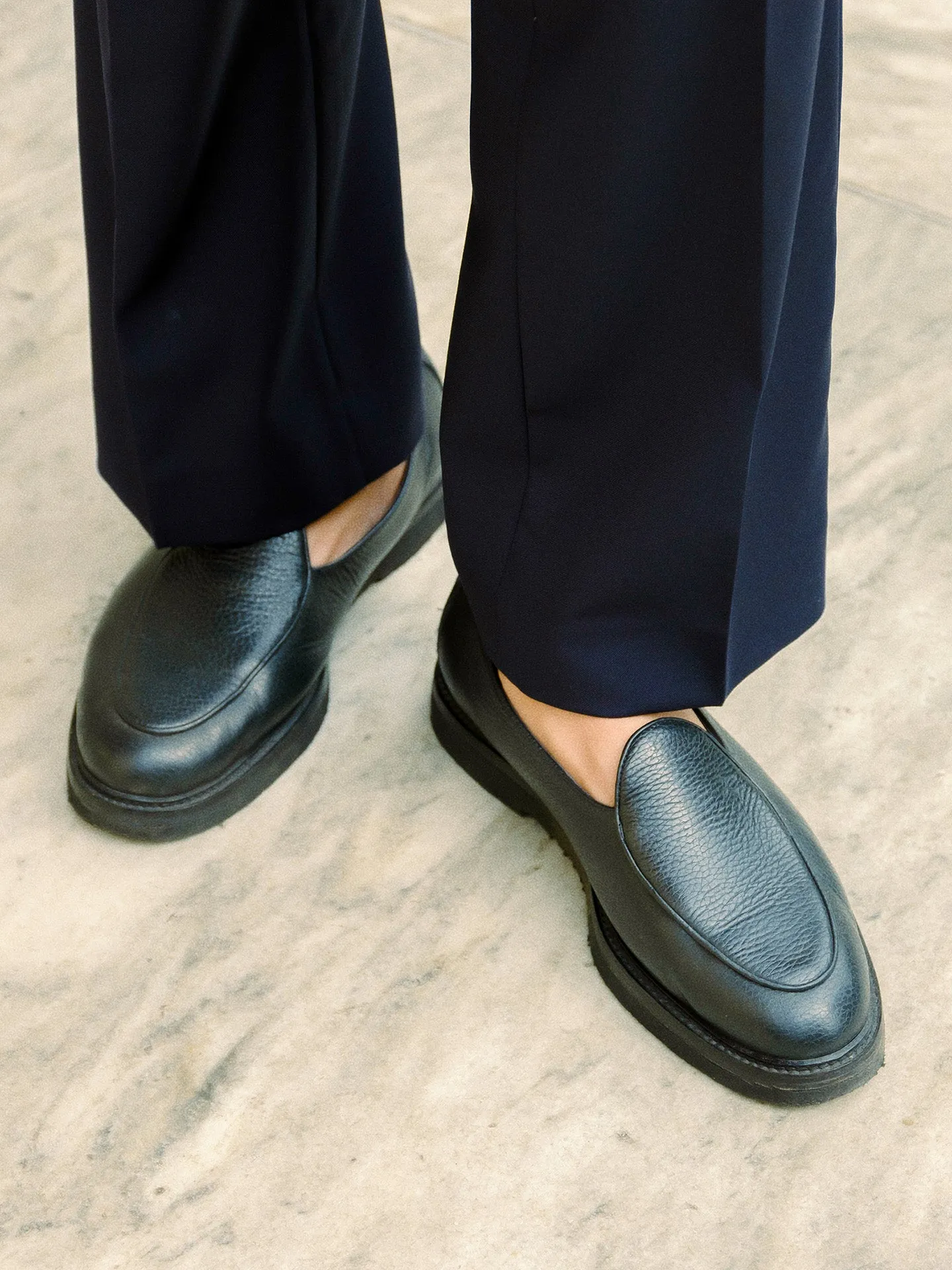 LEX GRAINED BLACK SG sold by Jacques Soloviere product image thumbnail 4