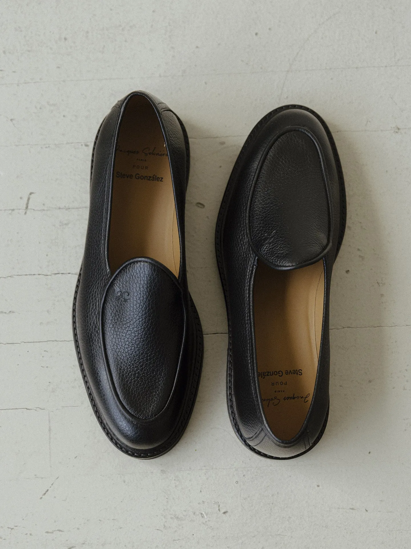 LEX GRAINED BLACK SG sold by Jacques Soloviere