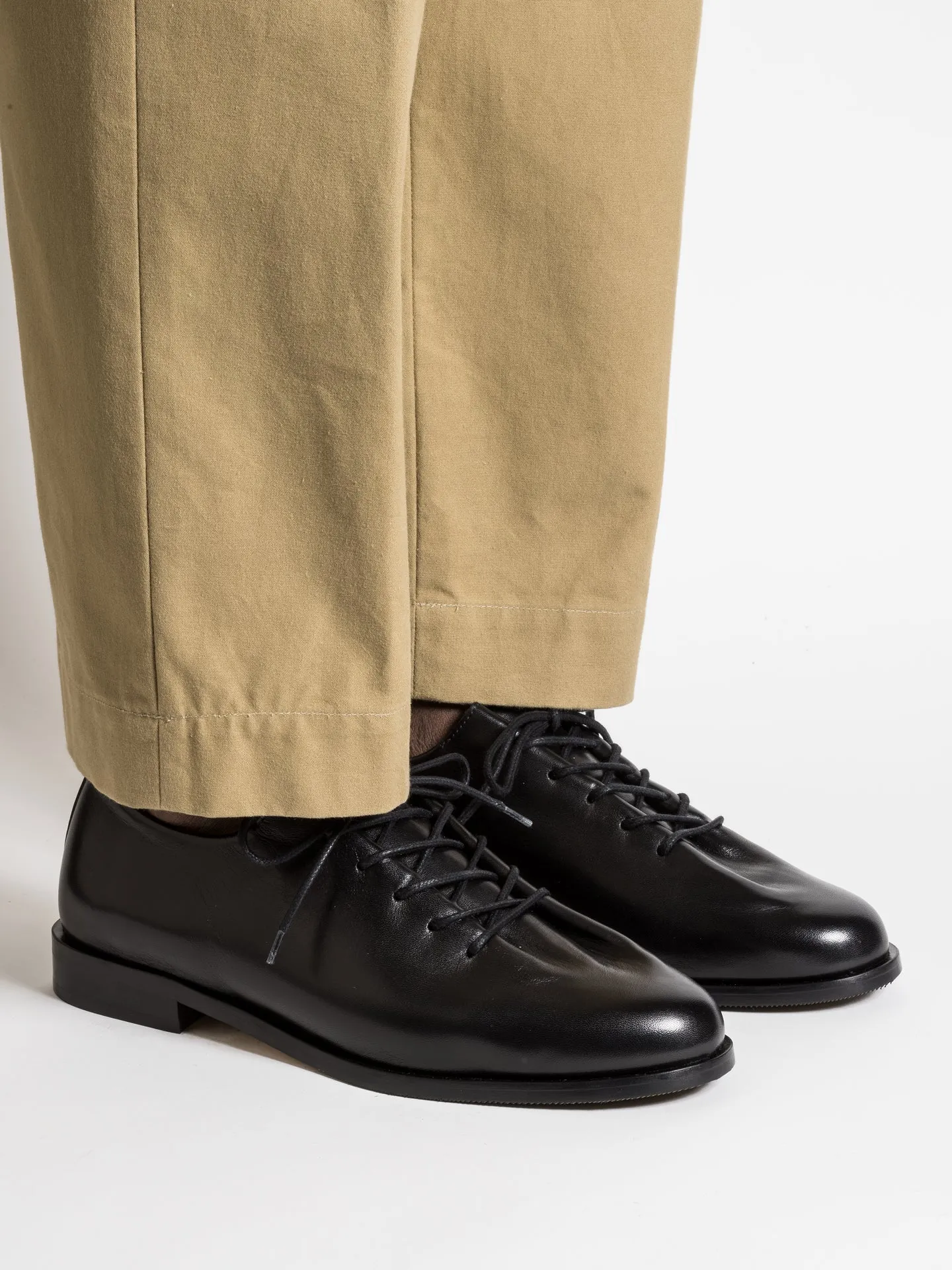 HED BLACK sold by Jacques Soloviere product image thumbnail 2