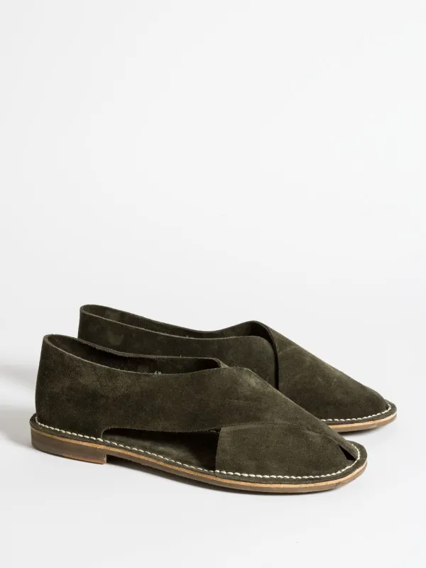 BIARRITZ KHAKI sold by Jacques Soloviere