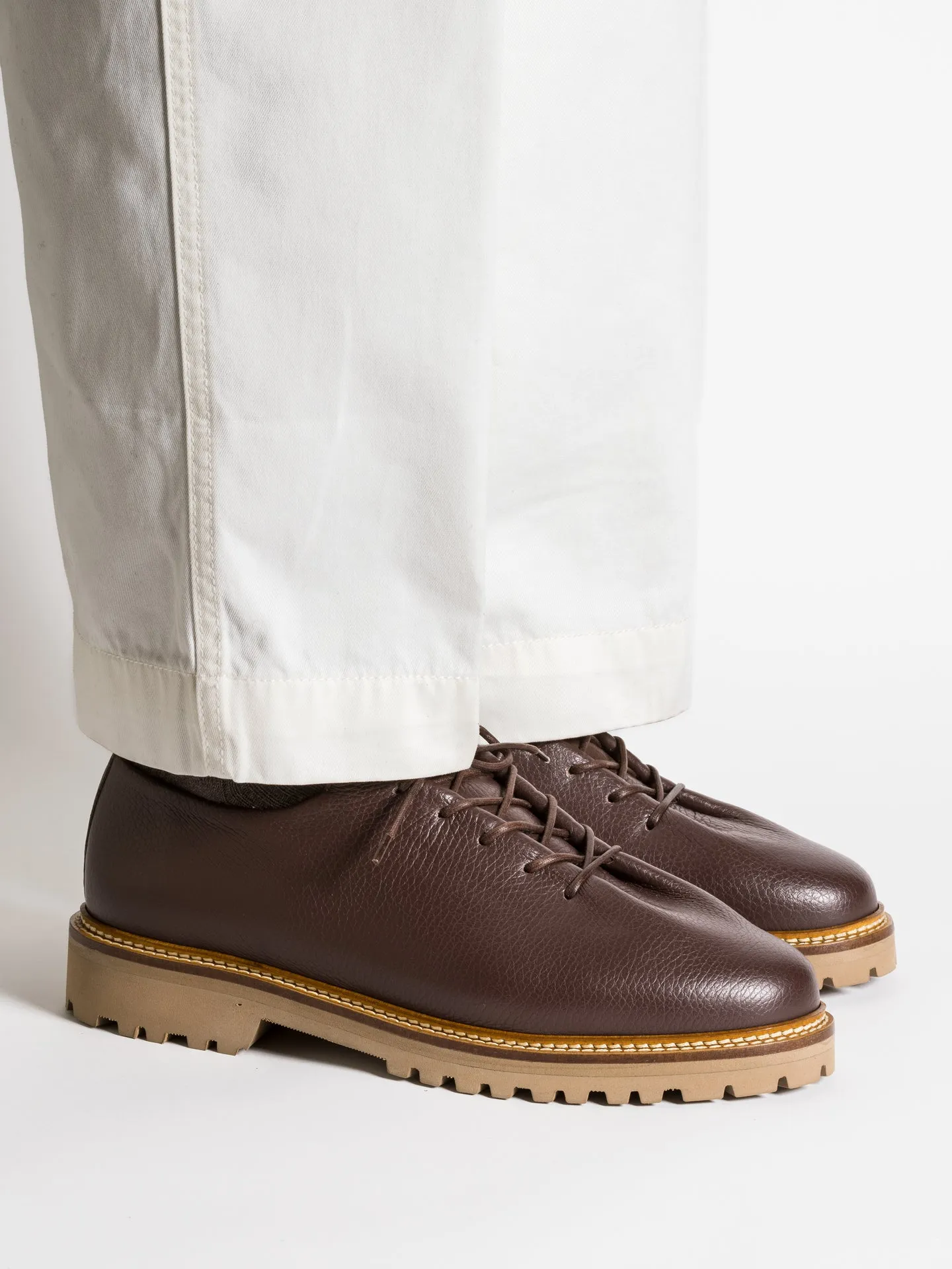 EDOUARD LUG GRAINED CAFÉ sold by Jacques Soloviere product image thumbnail 2