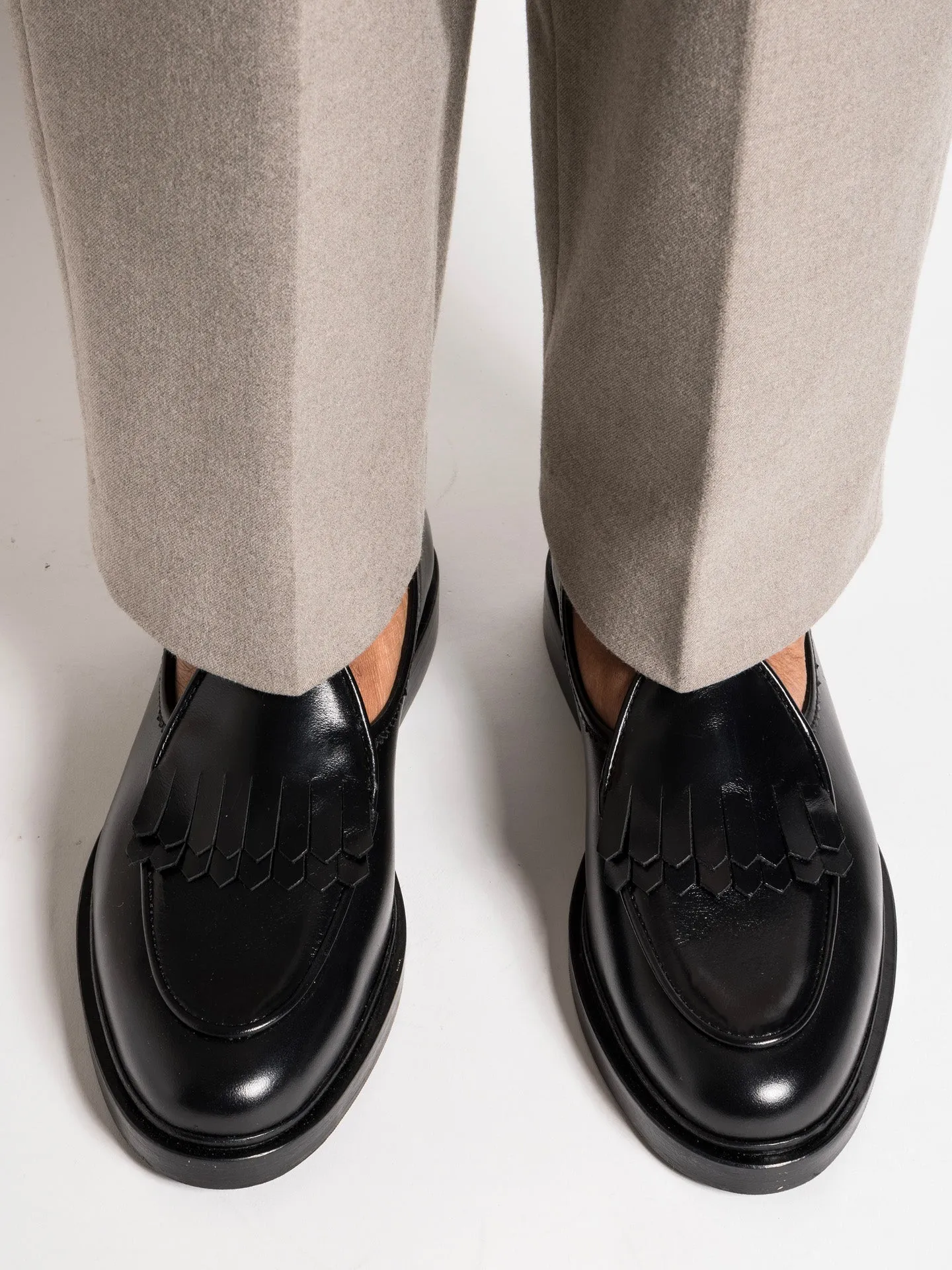 HADY BLACK sold by Jacques Soloviere product image thumbnail 4
