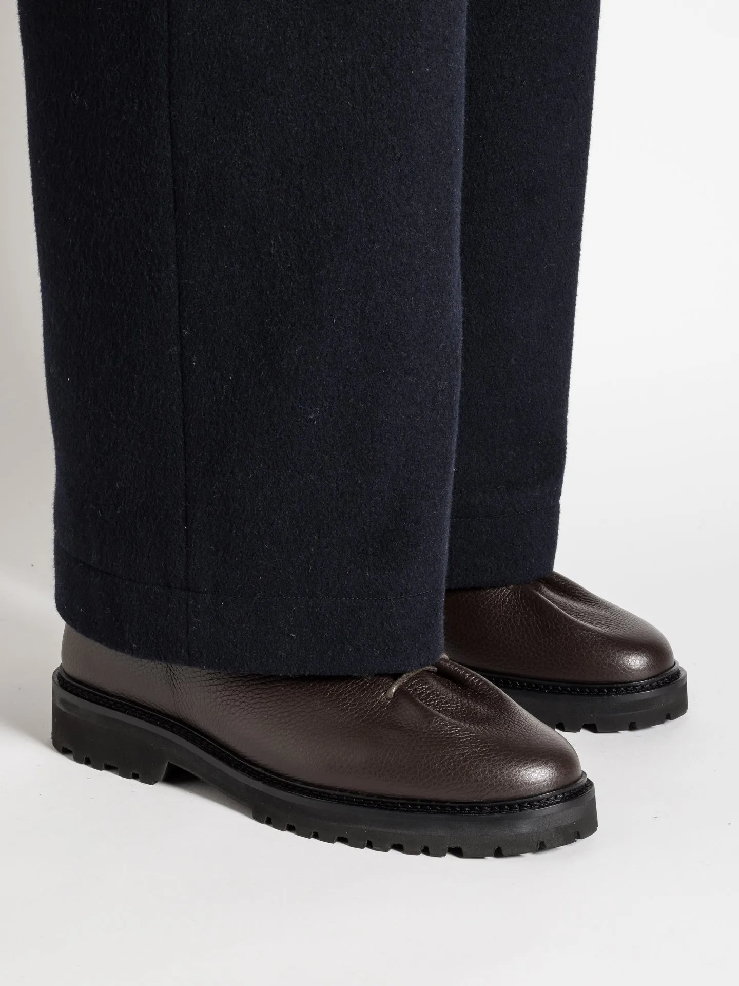 EDOUARD LUG GRAINED EBANO sold by Jacques Soloviere product image thumbnail 2