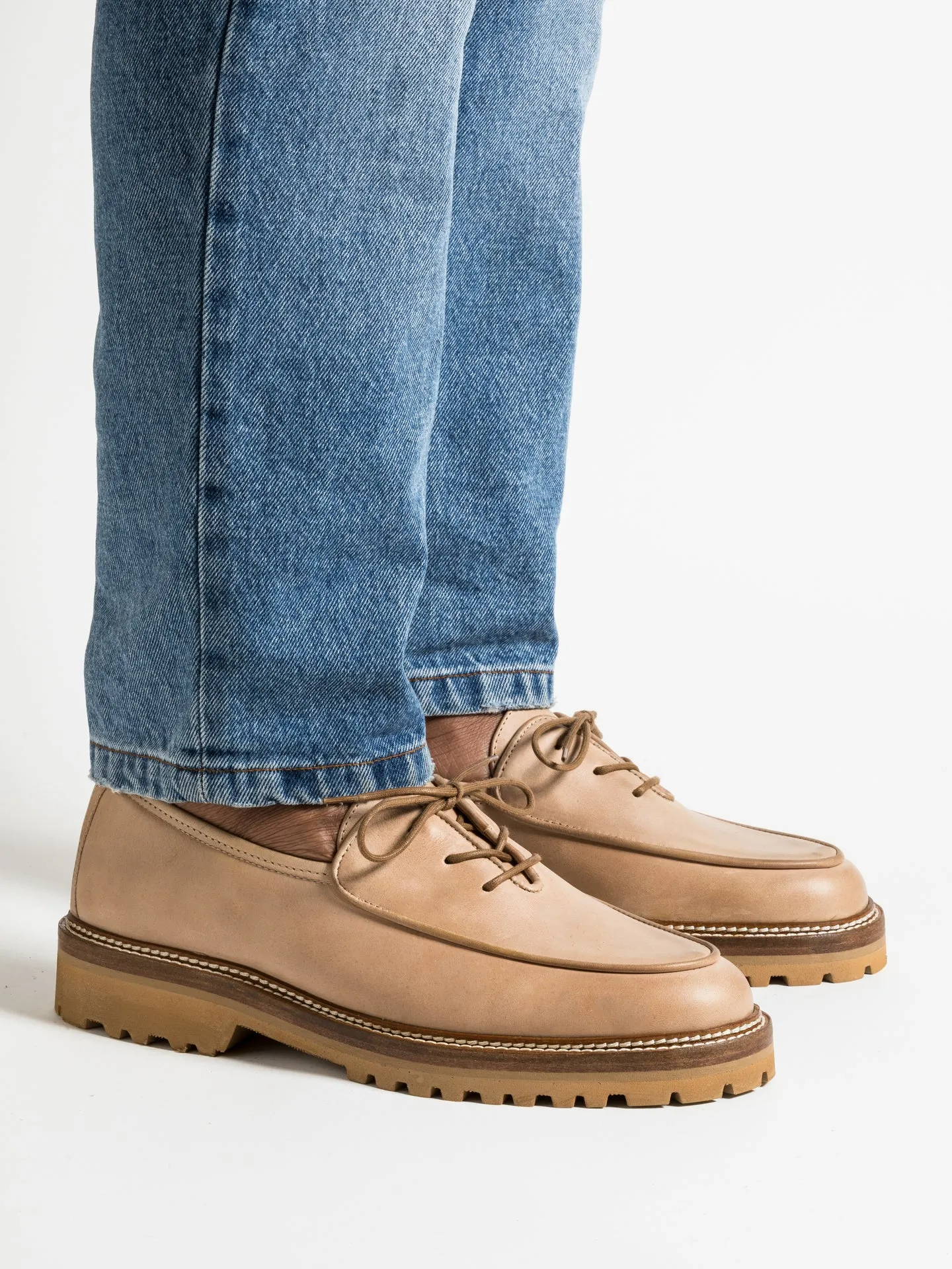 FLEURUS NATURAL OILED sold by Jacques Soloviere product image thumbnail 2