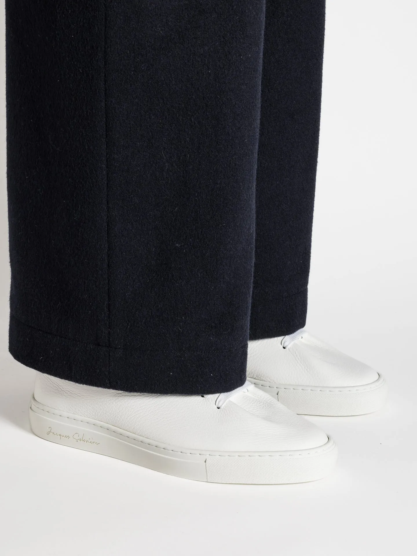 HERVE GRAINED WHITE sold by Jacques Soloviere product image thumbnail 2