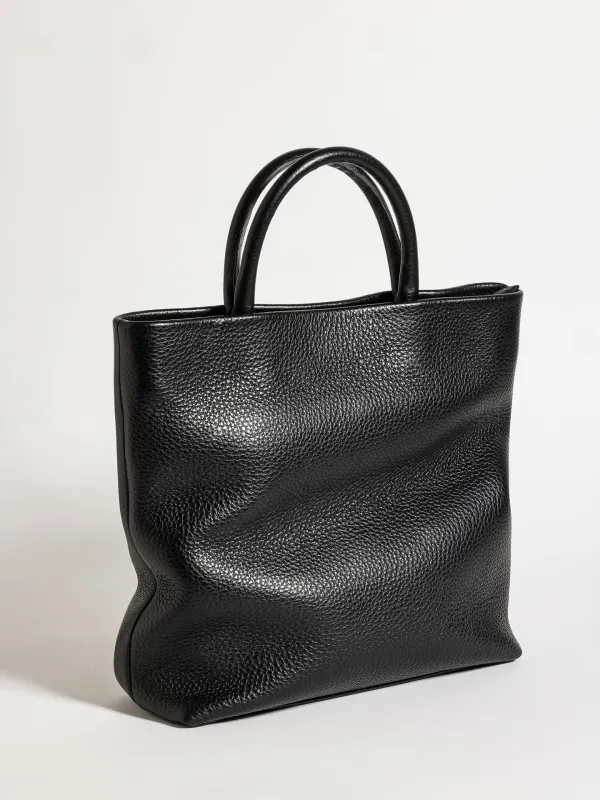 SOLOBAG BLACK GRAINED sold by Jacques Soloviere