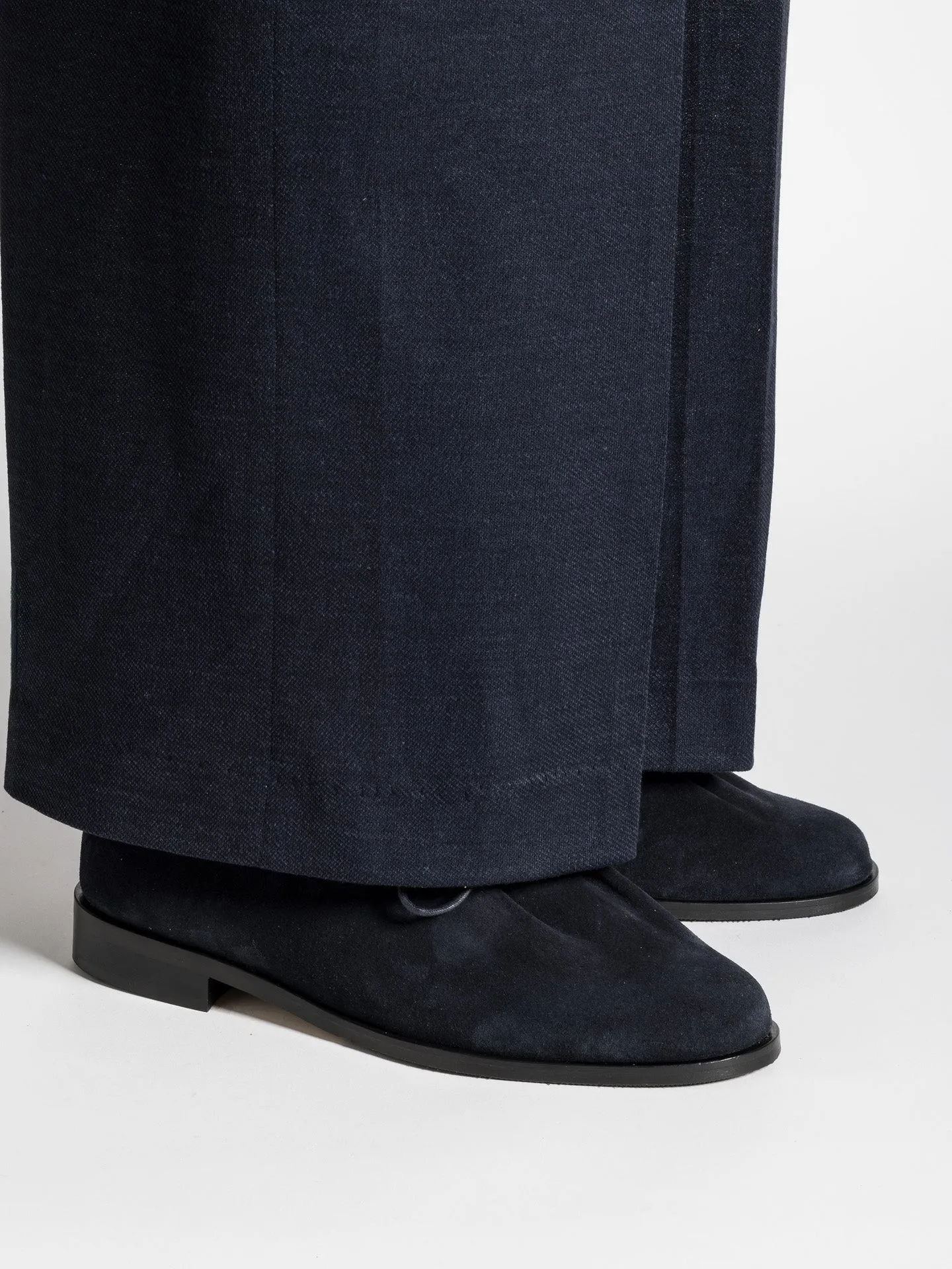MATT NEW SUEDE BLU sold by Jacques Soloviere product image thumbnail 2