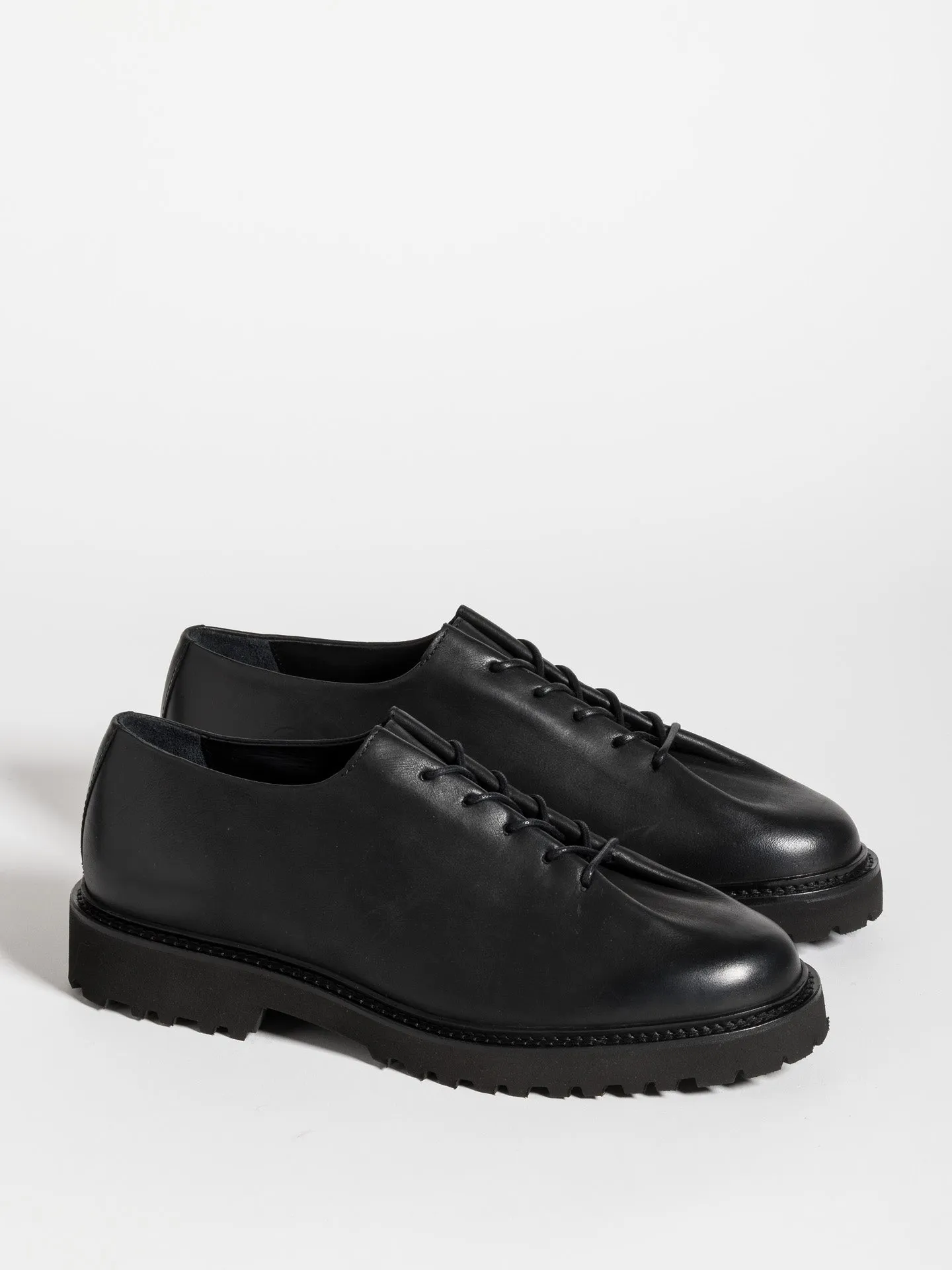 EDOUARD LUG AMARELLO CALF BLACK sold by Jacques Soloviere