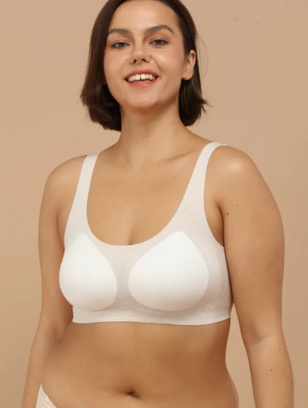 thumbnail image 2 of Comfelie Seamless Wireless Bra Cream Size Large New With Tags, Comfelie Seamless 2 of 10
