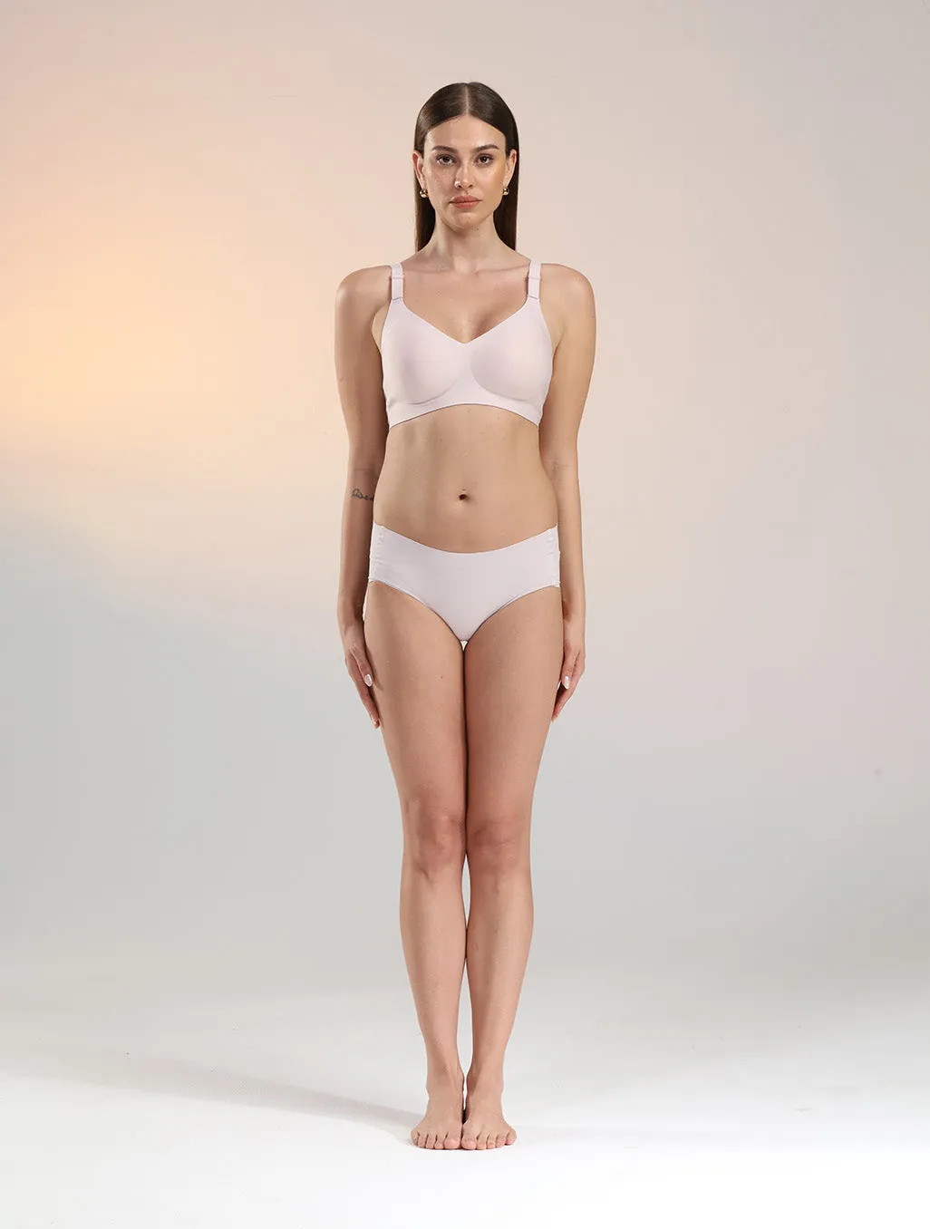 Seamless Wireless Soft V-Neck Bra sold by Comfelie product image thumbnail 2