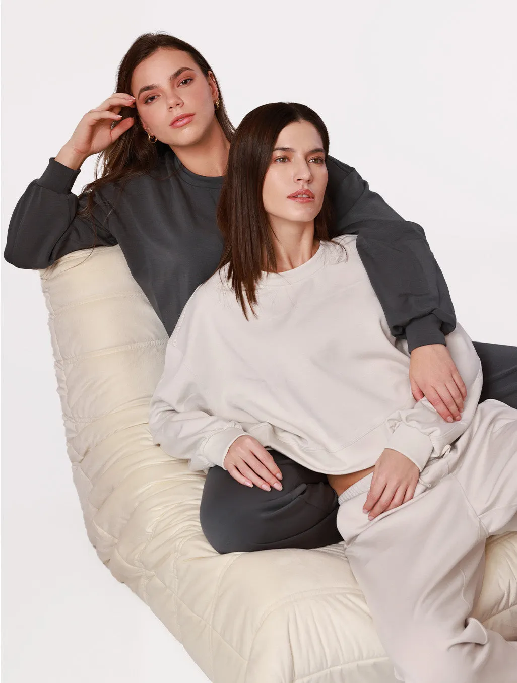 Comfelie Long-Sleeve Women's Crewneck Sweatshirt sold by Comfelie product image thumbnail 5