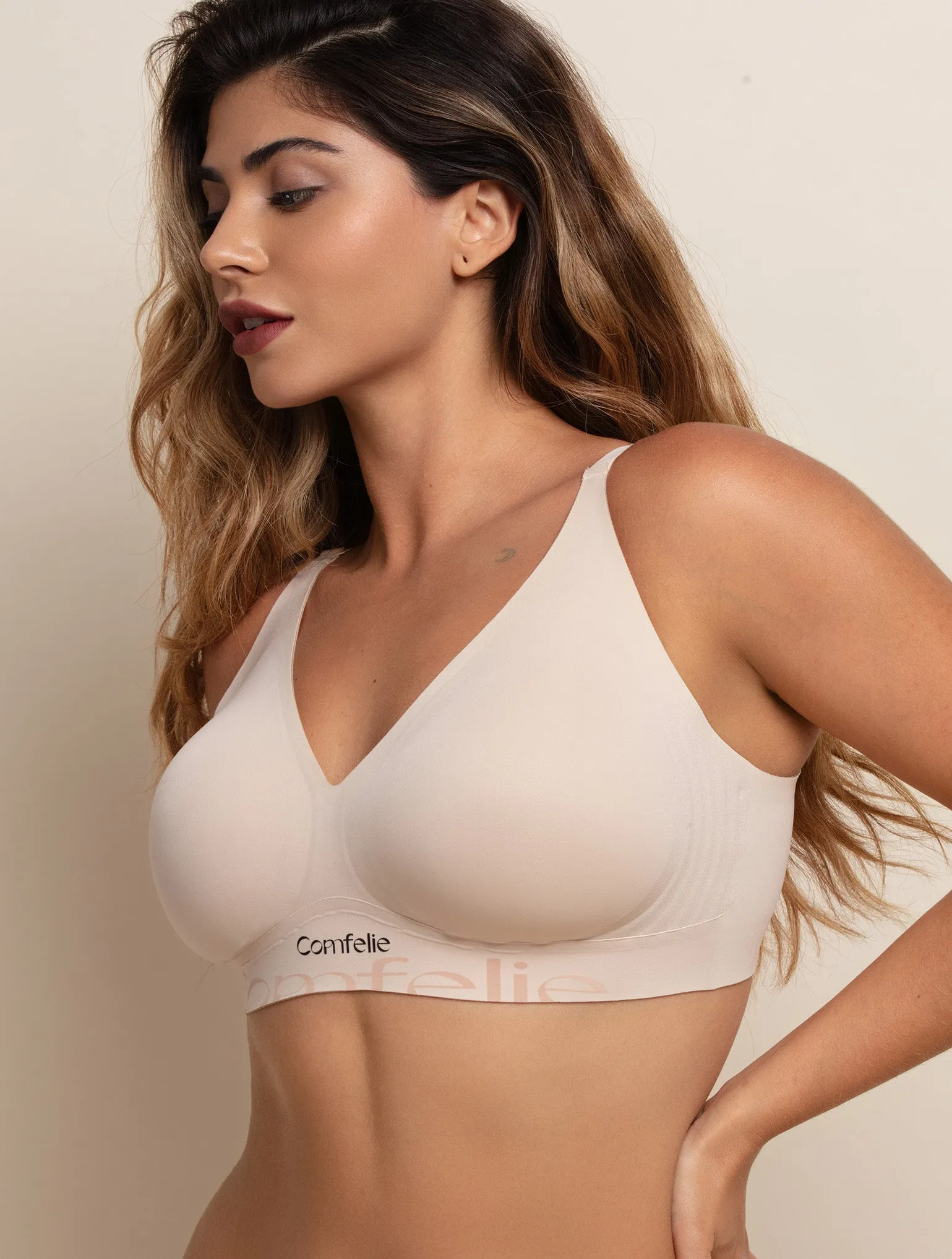 Comfelie VIVA V Wireless Deep Plunge Bra with Smart Wear Indicator sold by Comfelie product image thumbnail 3