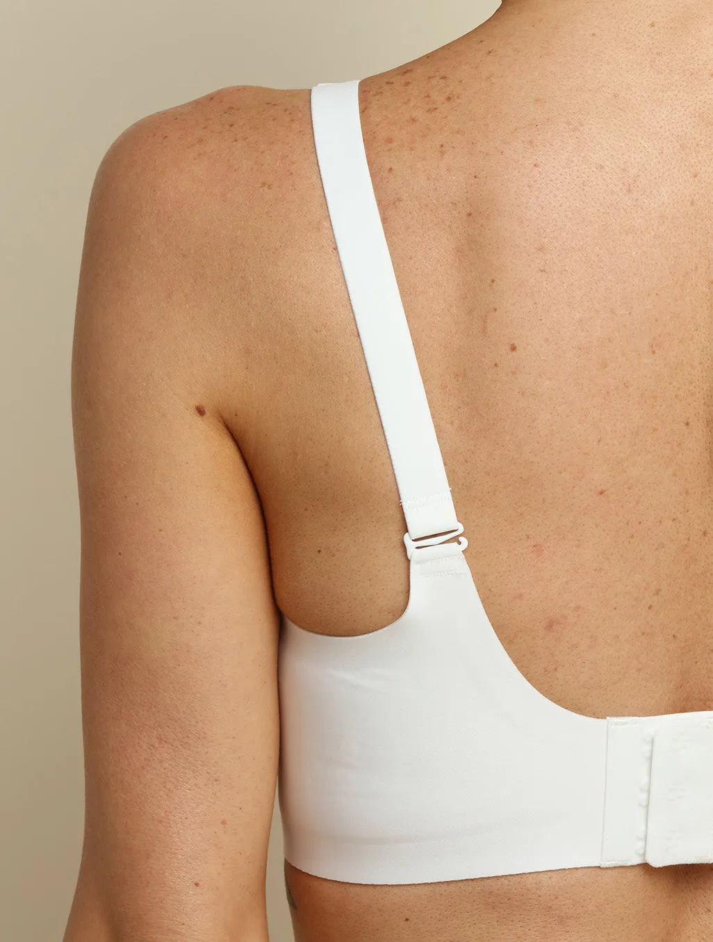 Comfelie Comfortable Bra with Double Scallop Design sold by Comfelie product image thumbnail 4