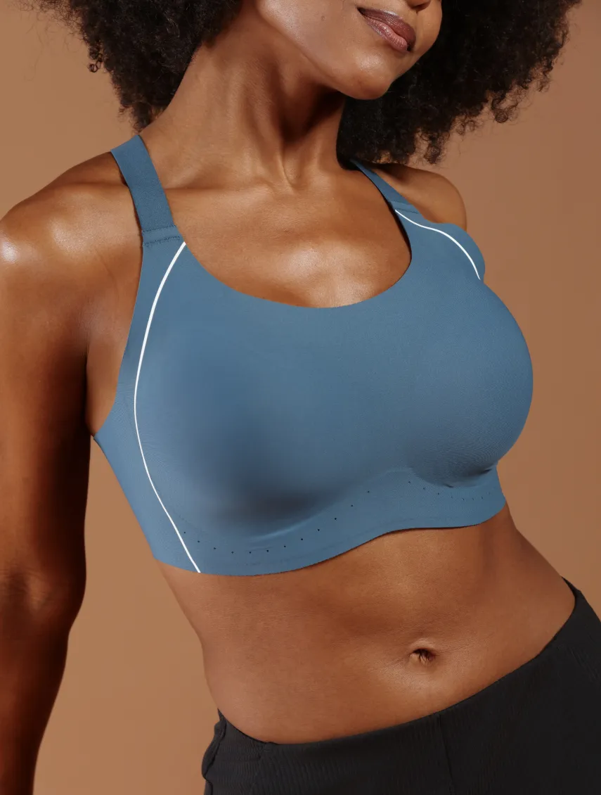 Aero Poise Crossback Light Support Sports Bra sold by Comfelie
