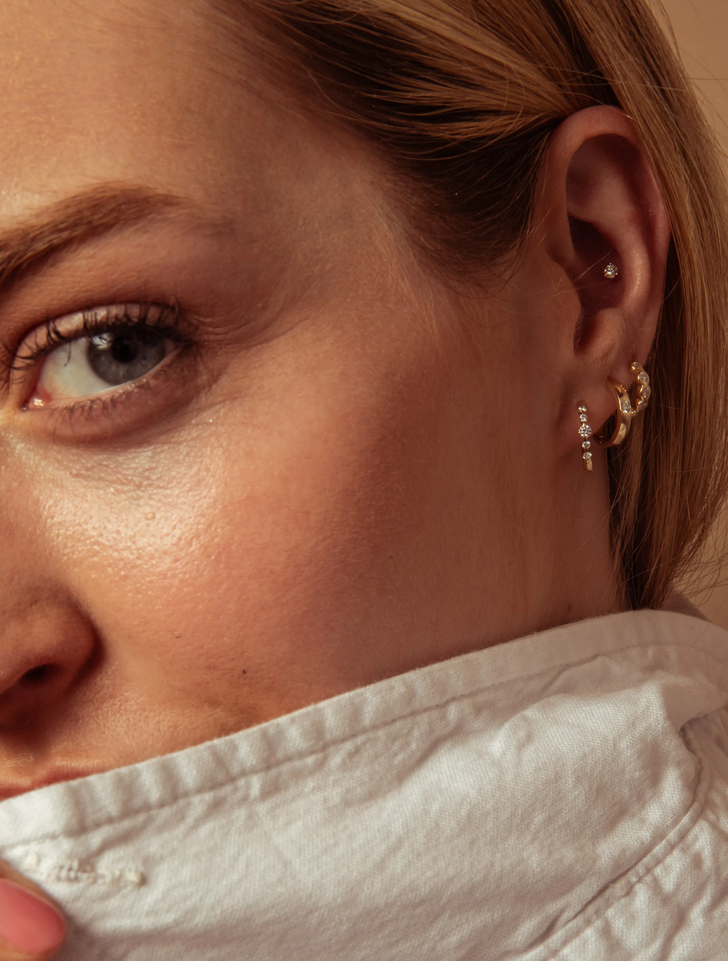 Wide Hoop with Diamond sold by Sophie Ratner product image thumbnail 5