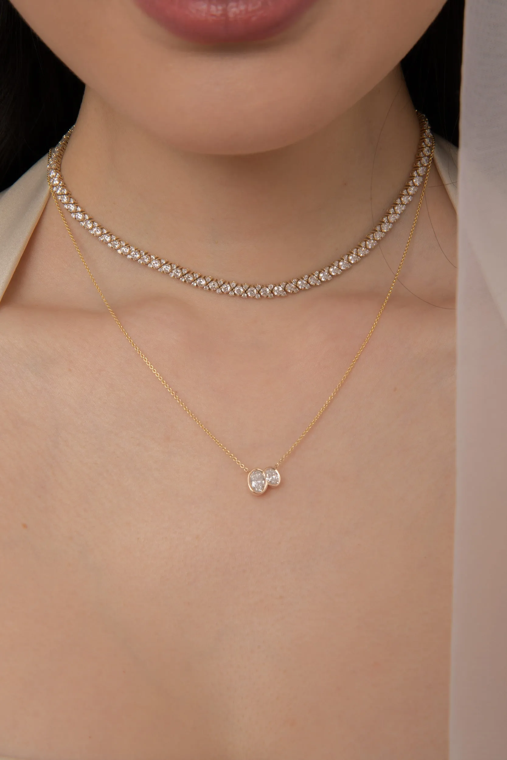 Duet Oval Pendant sold by Sophie Ratner product image thumbnail 4