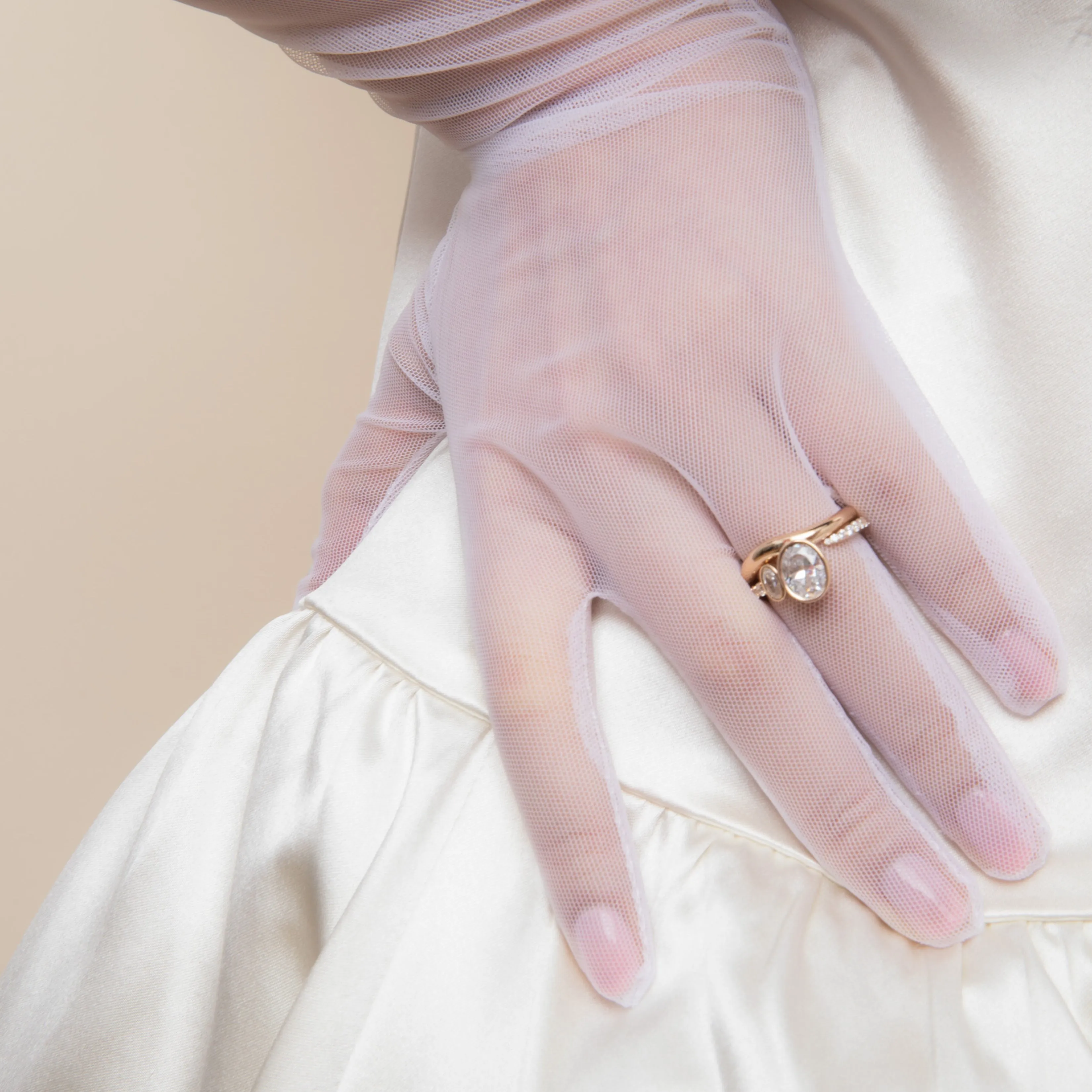 Solo Oval Diamond Ring sold by Sophie Ratner product image thumbnail 4