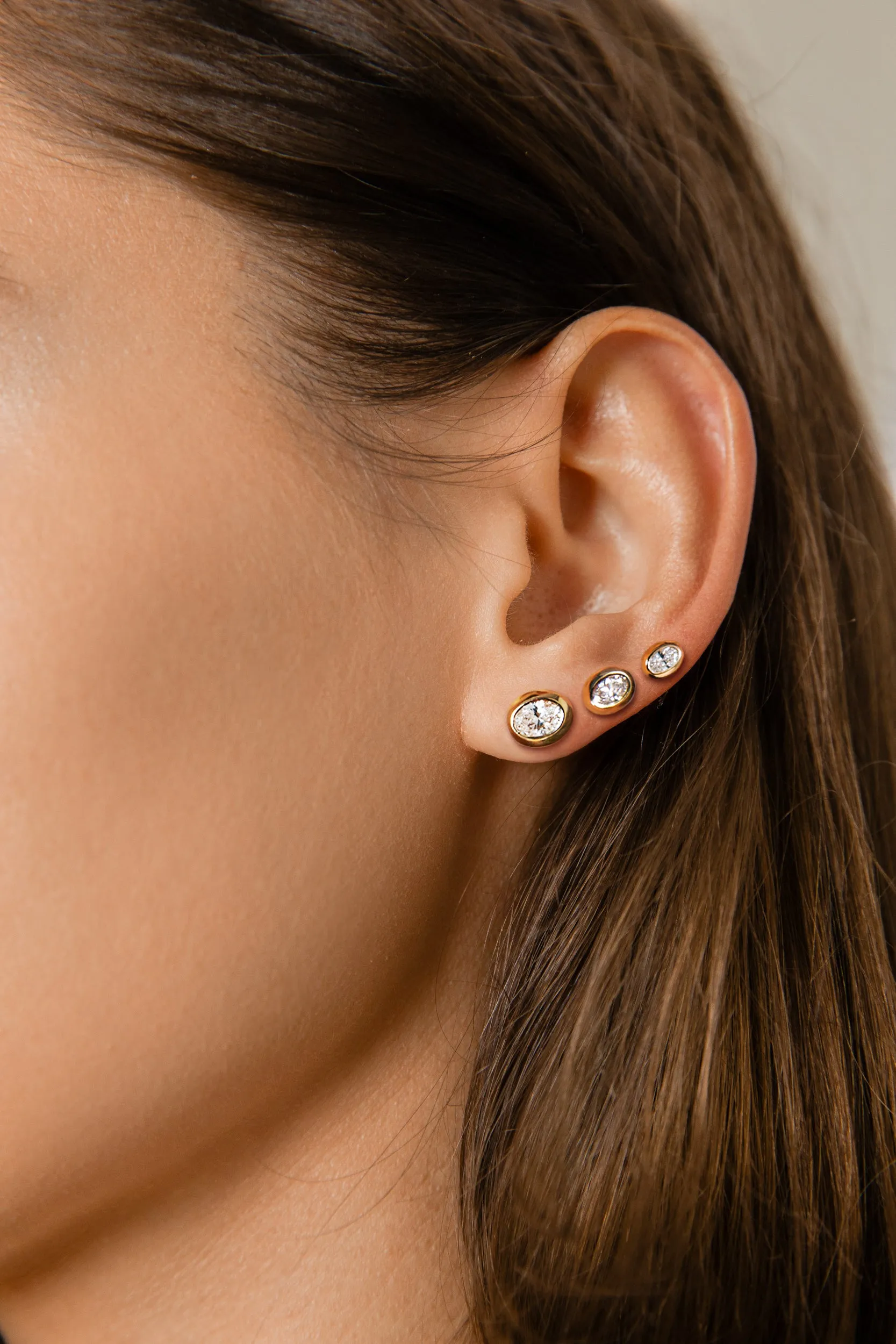 Medium Venus Stud - In Stock sold by Sophie Ratner product image thumbnail 4