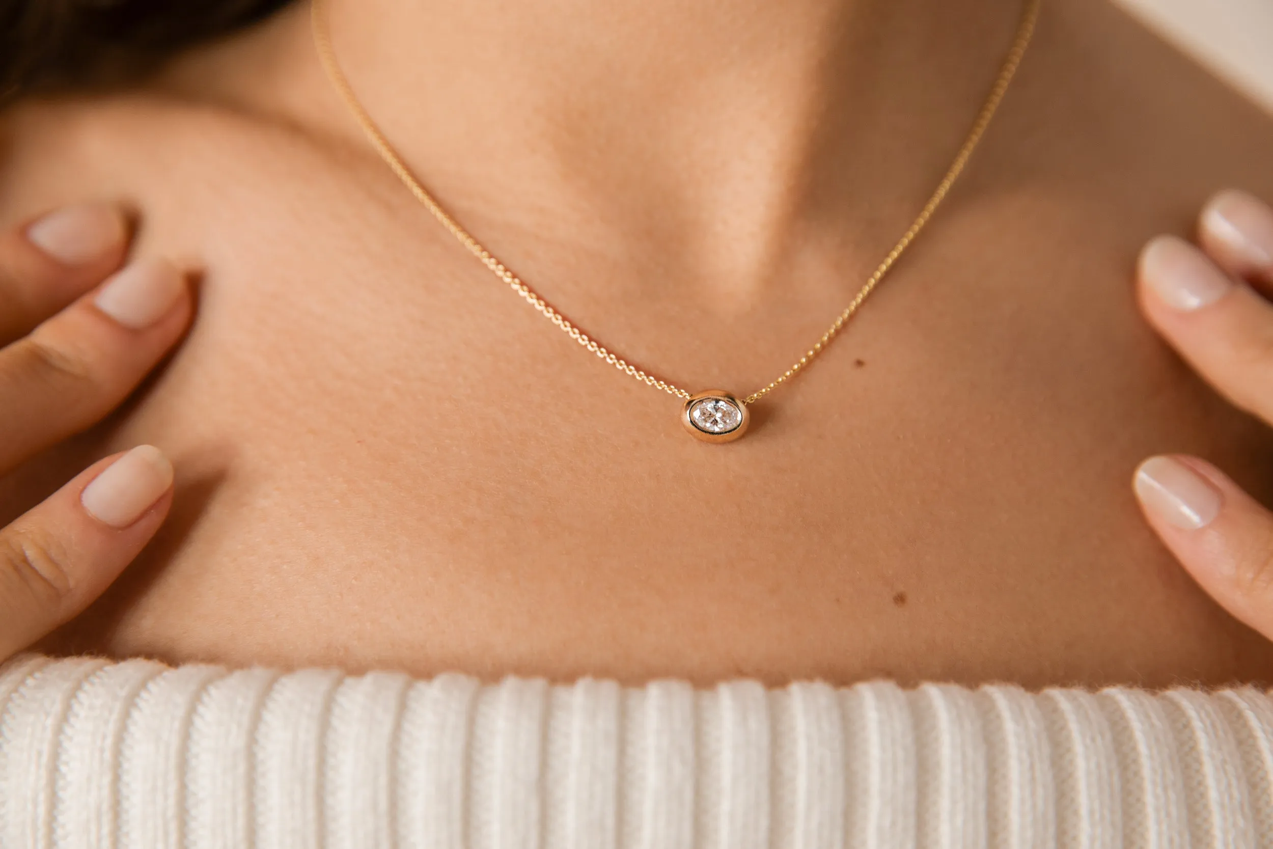 Medium Venus Pendant - In Stock sold by Sophie Ratner product image thumbnail 2