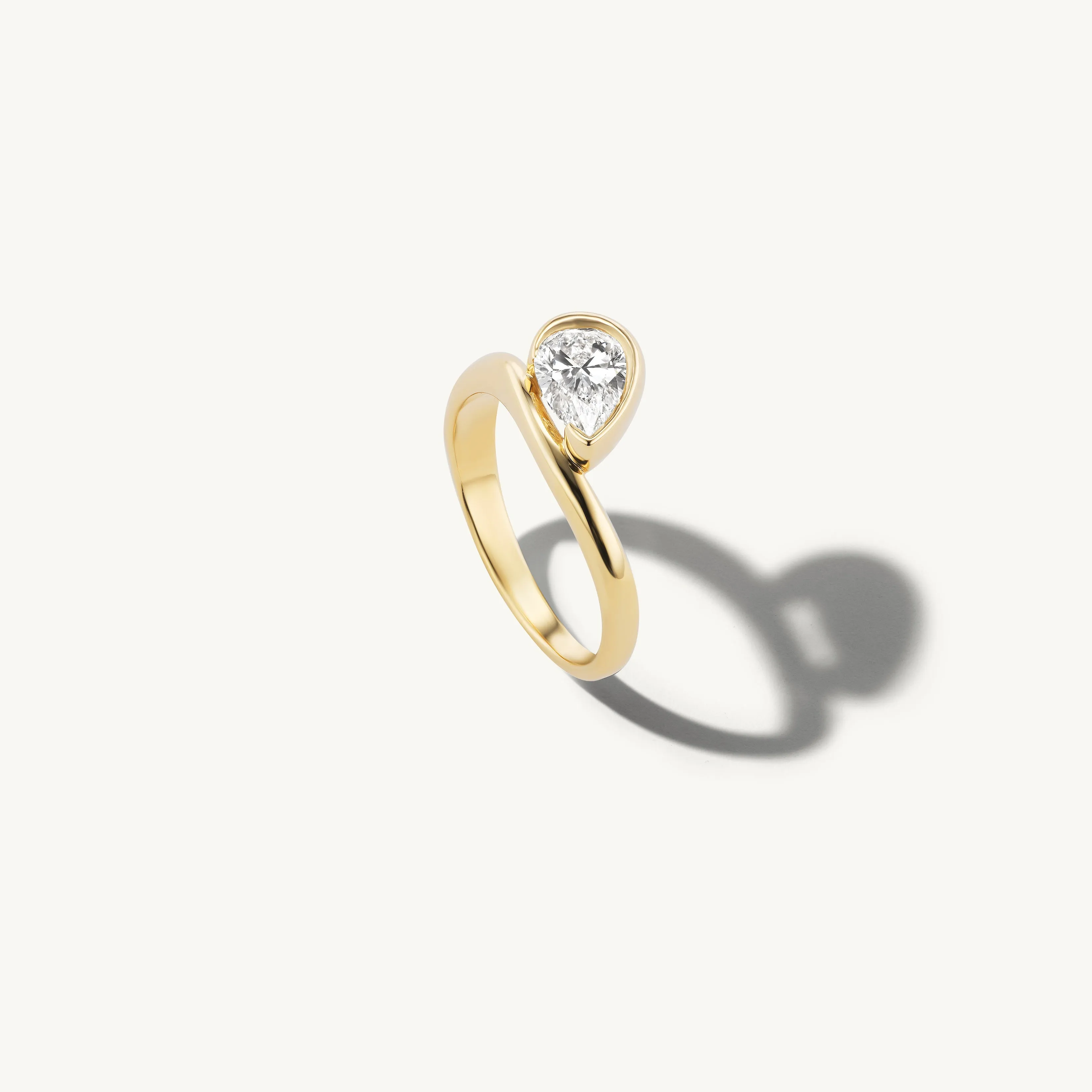 Waved Droplet Ring sold by Sophie Ratner product image thumbnail 2