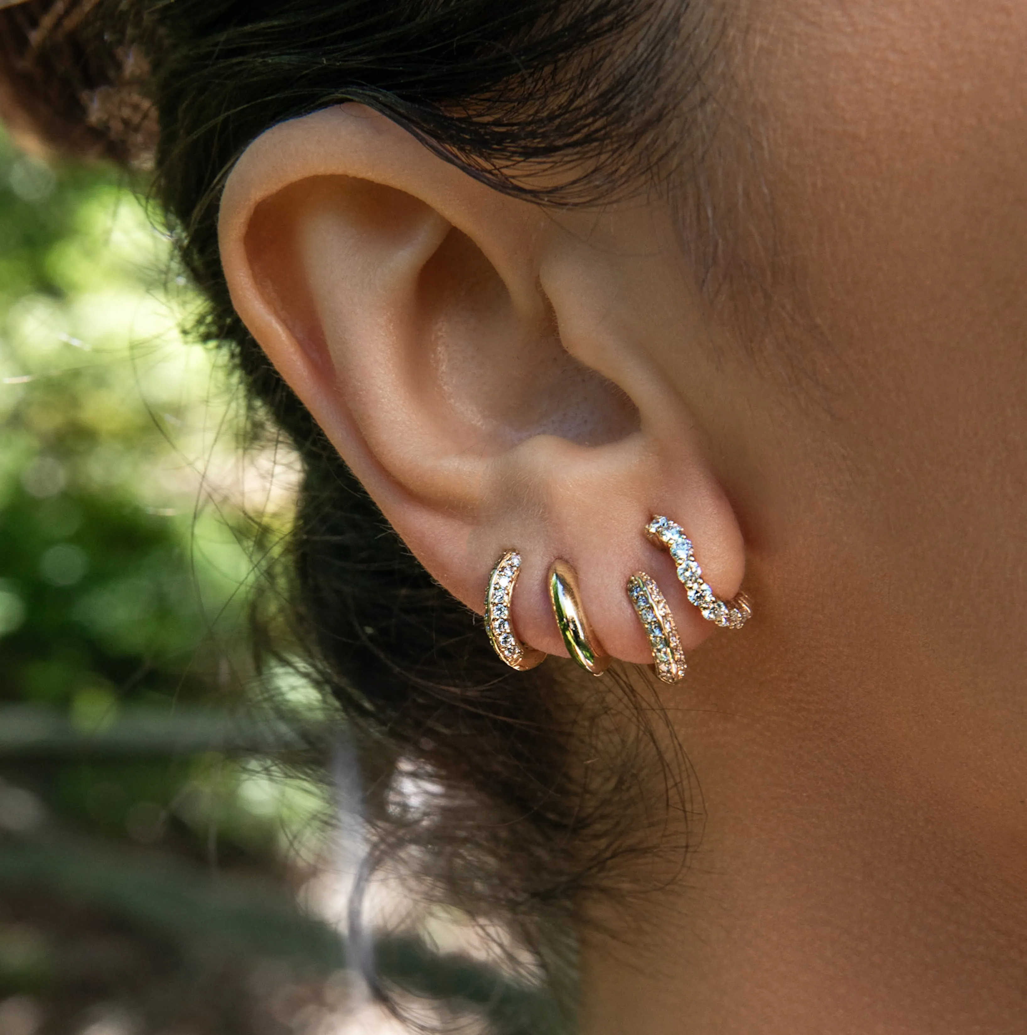 Double Prong Wave Hoop + Free Mini Diamond Charms sold by Sophie Ratner product image thumbnail 5