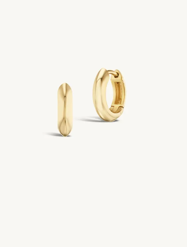Gold Knife Edge Hoop sold by Sophie Ratner