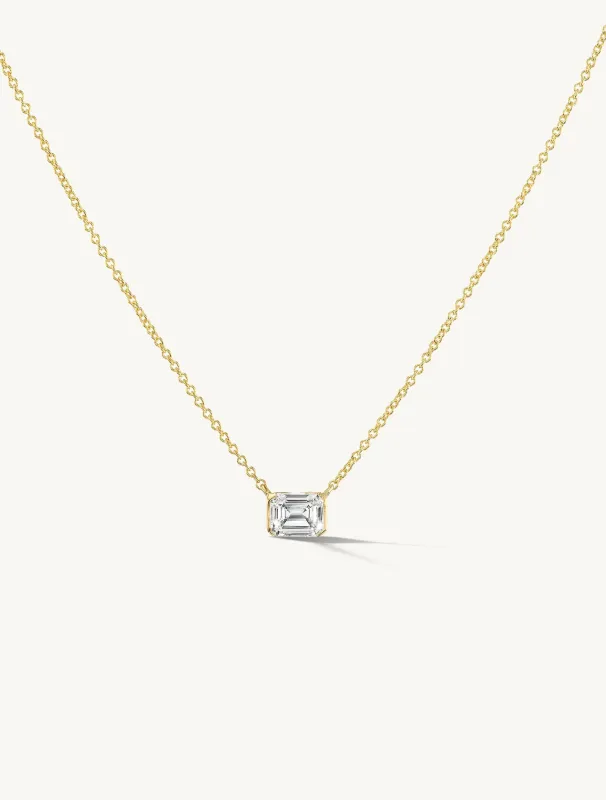 Medium Emerald Sunrise Pendant sold by Sophie Ratner