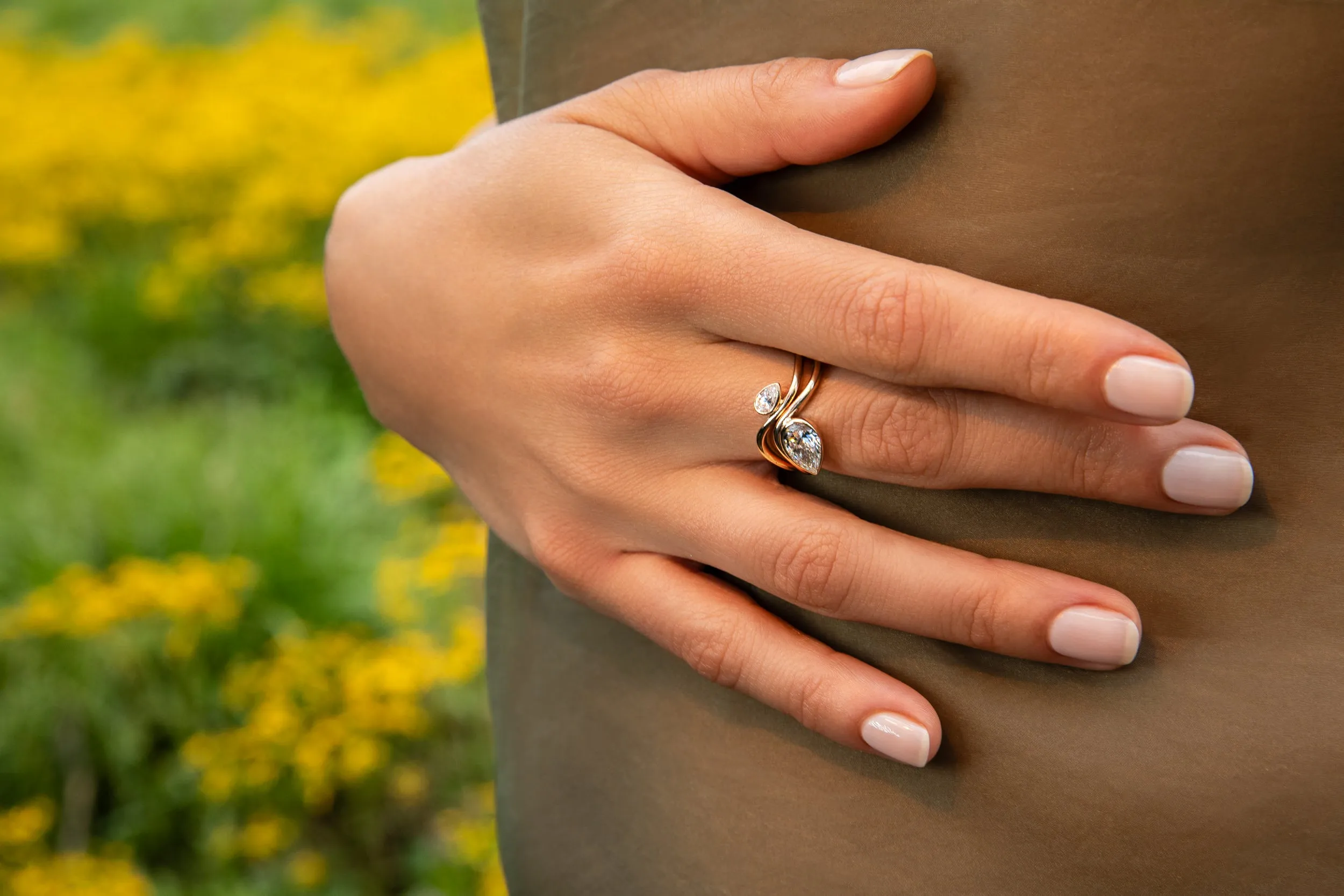 Small Pear Trace Ring sold by Sophie Ratner product image thumbnail 2