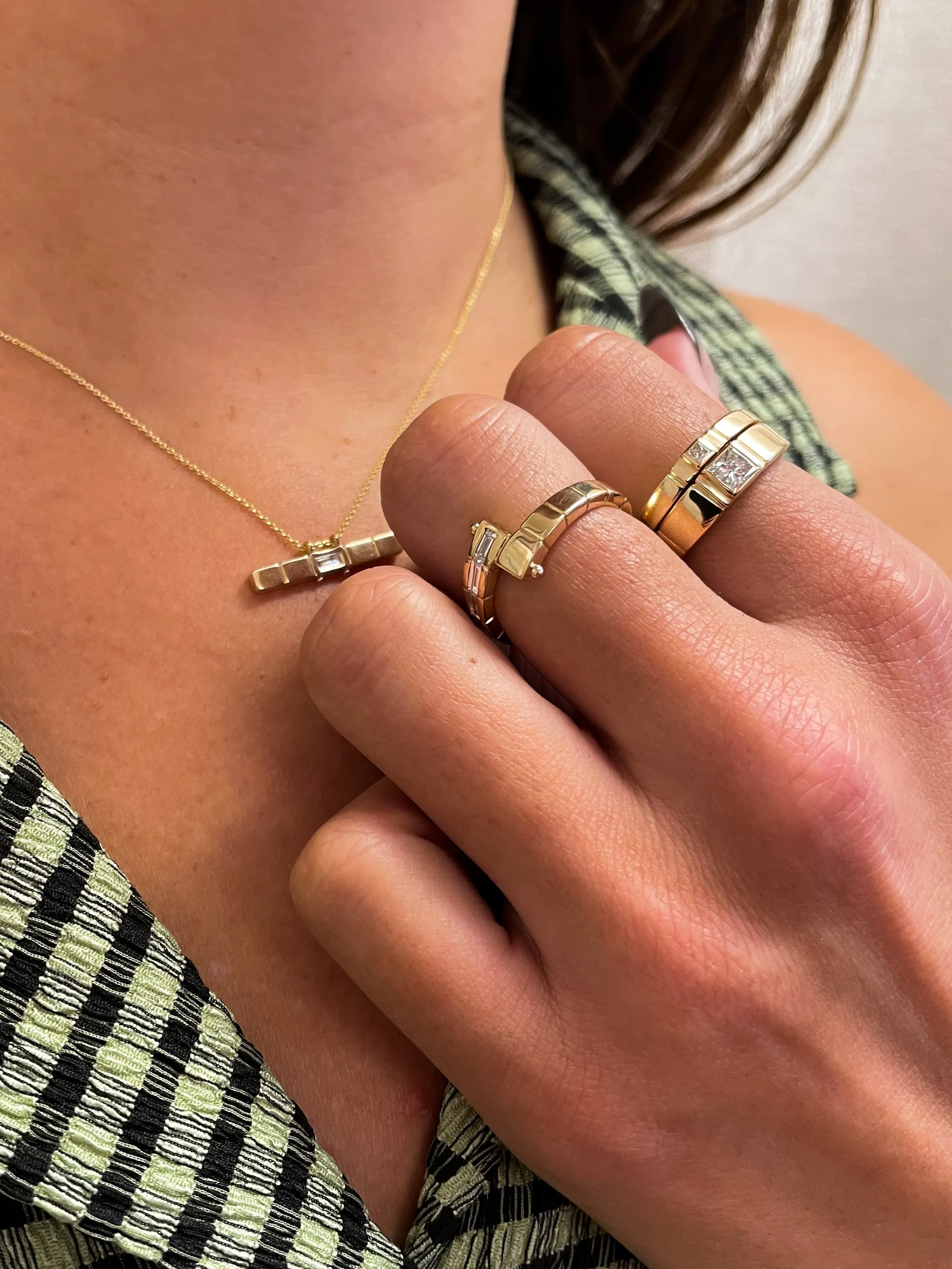 Stacked Wrapping Diamond Ring sold by Sophie Ratner product image thumbnail 5