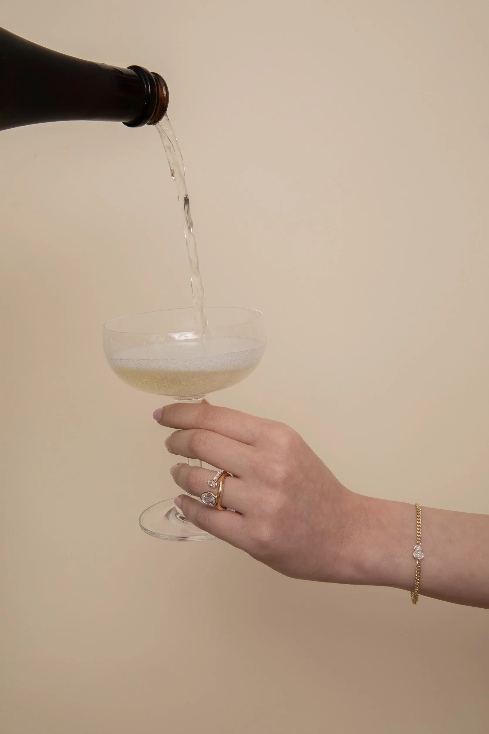 Duet Oval Bracelet sold by Sophie Ratner product image thumbnail 5