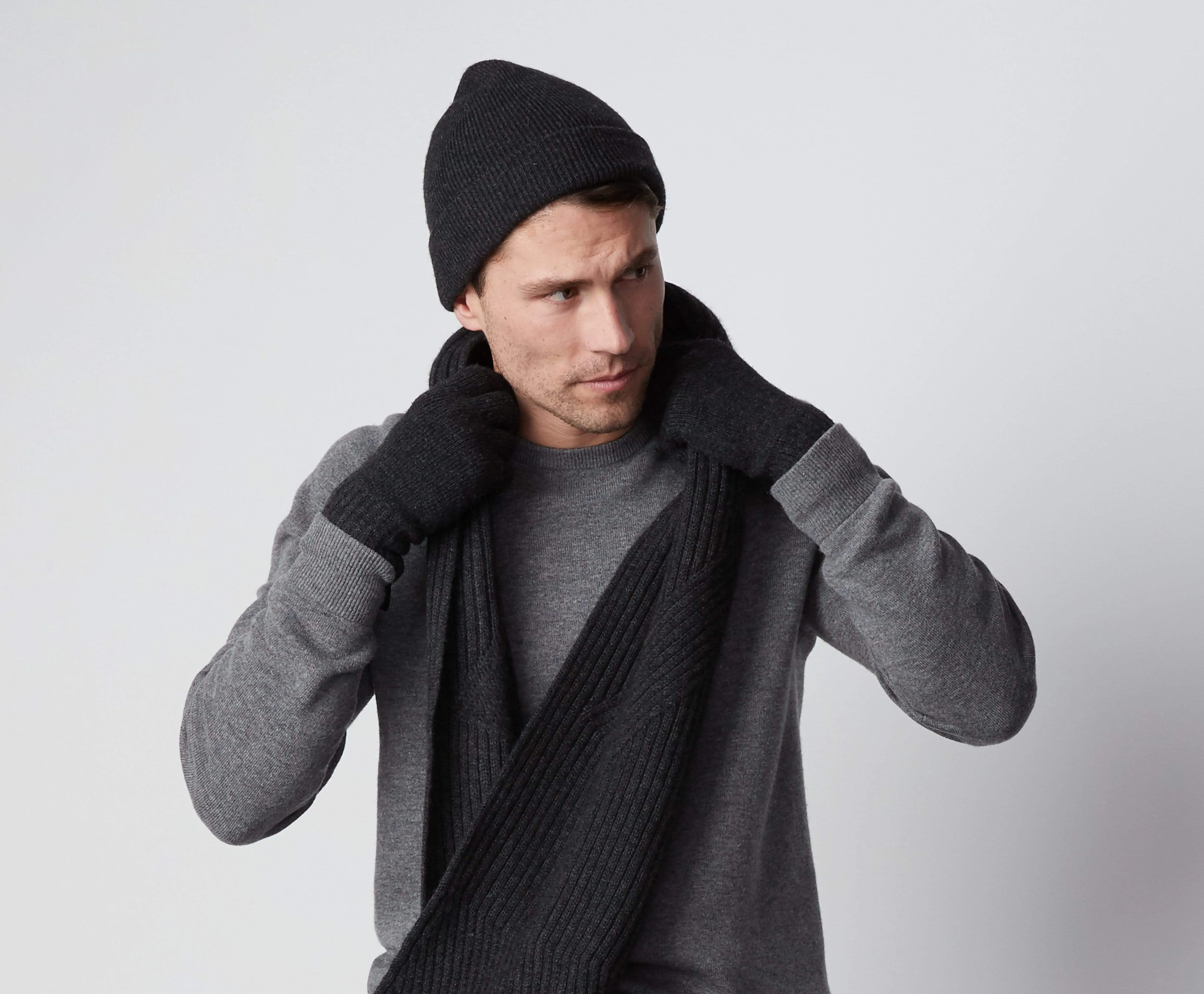 Tech Cashmere Hat True Black sold by Mack Weldon product image thumbnail 4