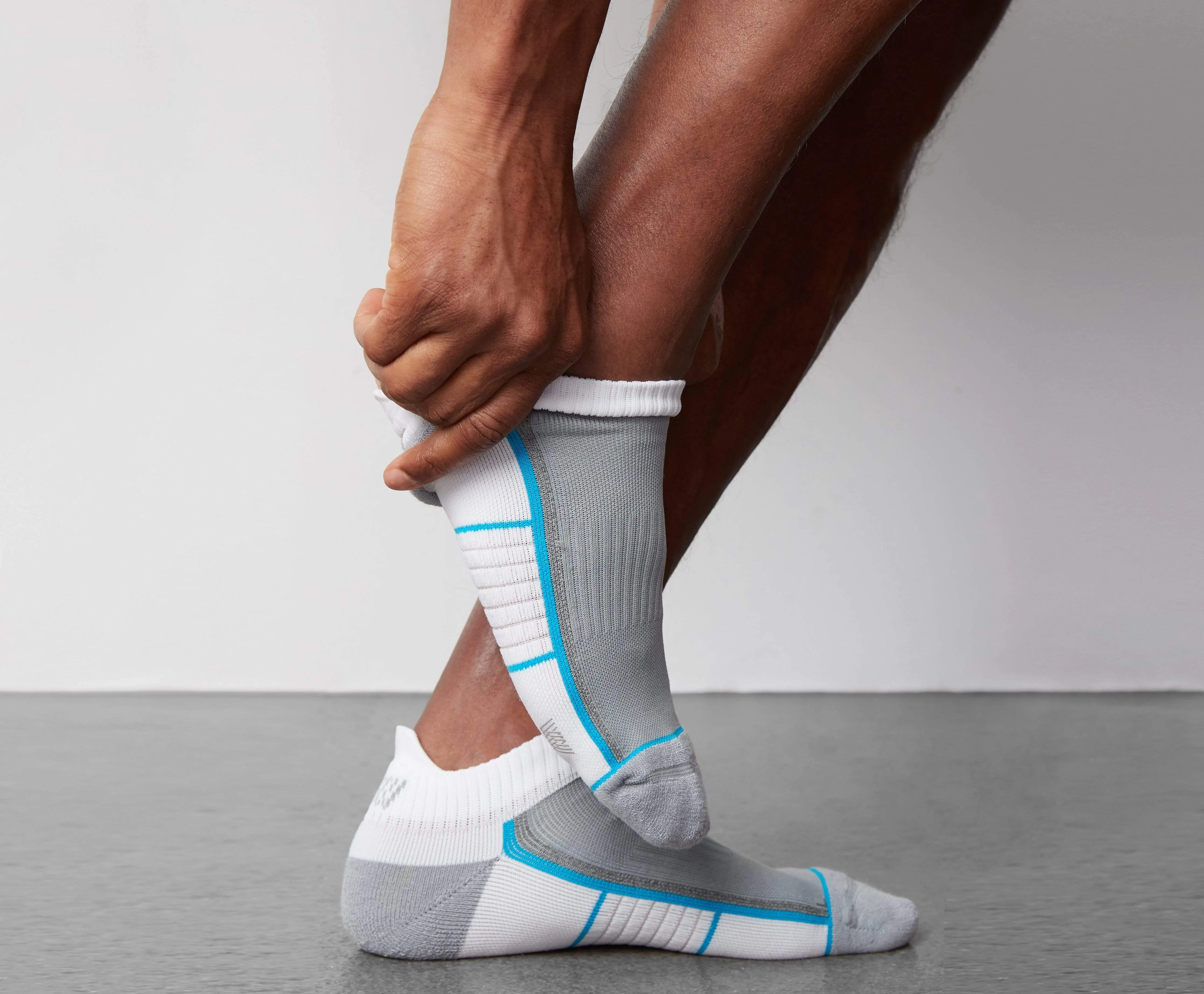 AIRKNITˣ Ankle Sock True Navy sold by Mack Weldon product image thumbnail 4