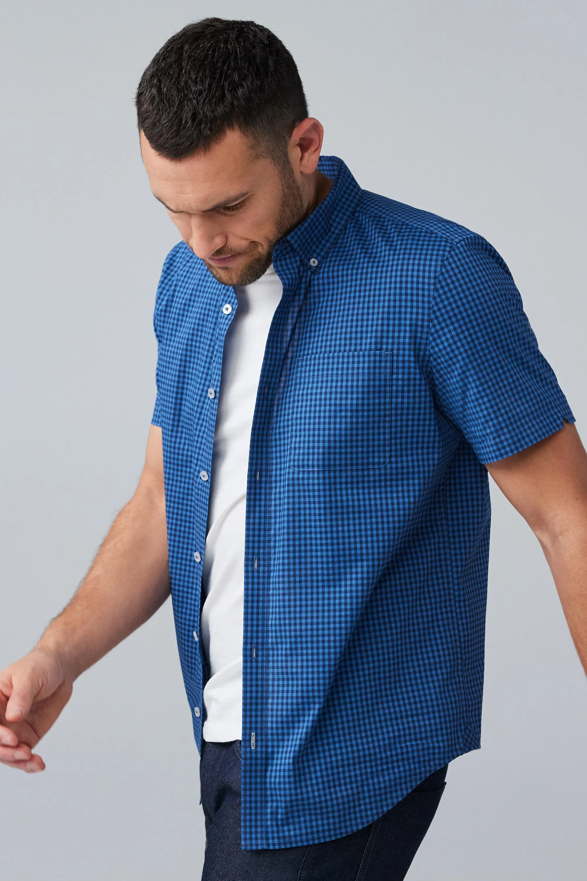 24/7 Poplin Short Sleeve Shirt Chambray Crosshatch sold by Mack Weldon product image thumbnail 4