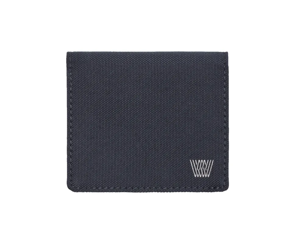 Nova Wallet Total Eclipse sold by Mack Weldon