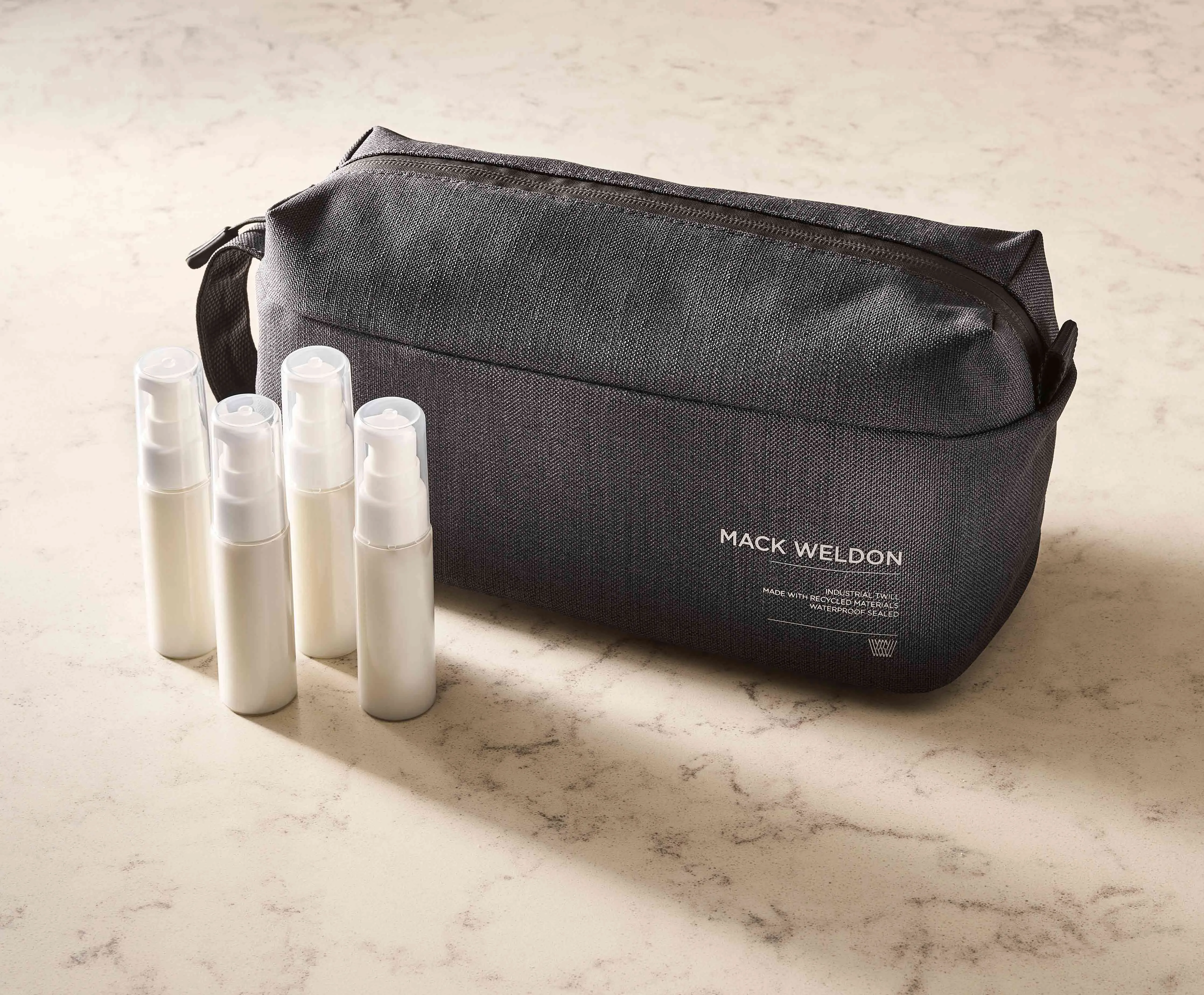 Nova Travel Kit Carbon sold by Mack Weldon product image thumbnail 4