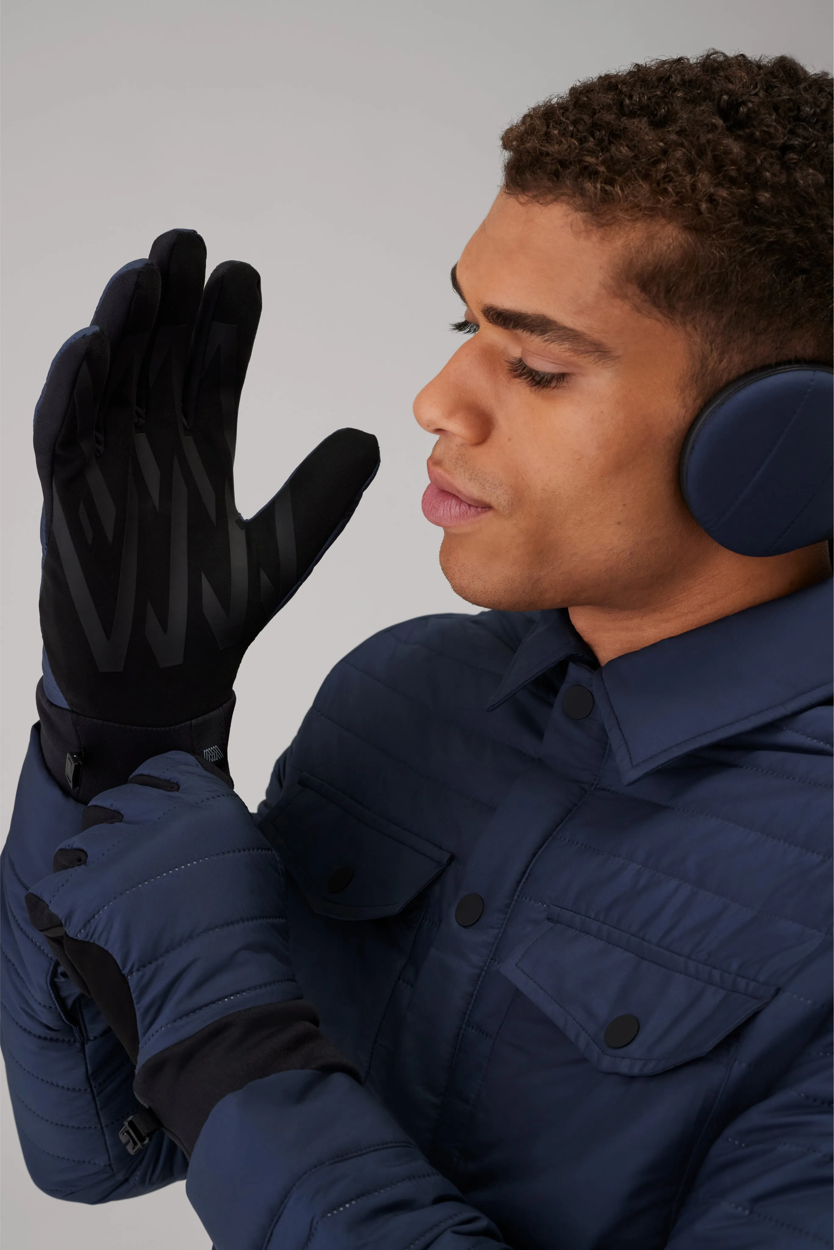 WARMKNIT AIR Performance Glove sold by Mack Weldon product image thumbnail 5