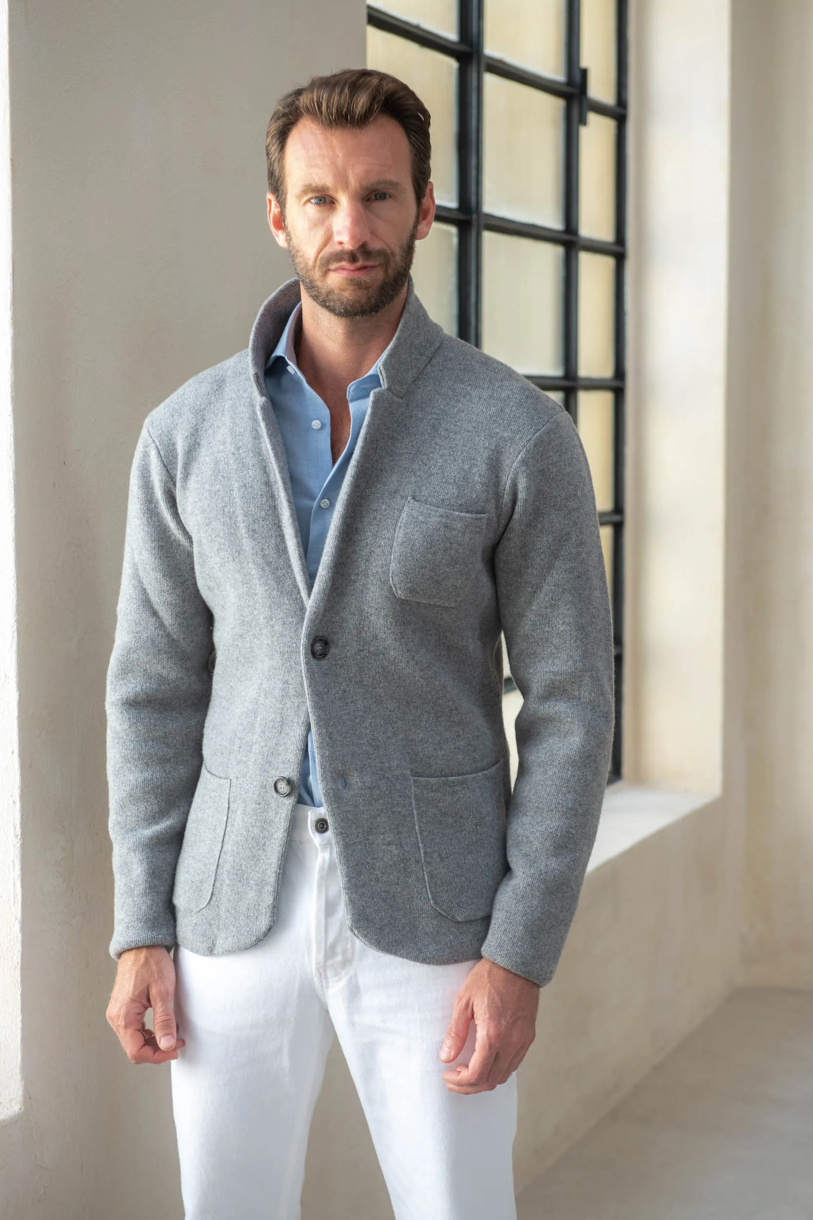 Grey knitted jacket – wool and cashmere – Made in Italy sold by Pini Parma