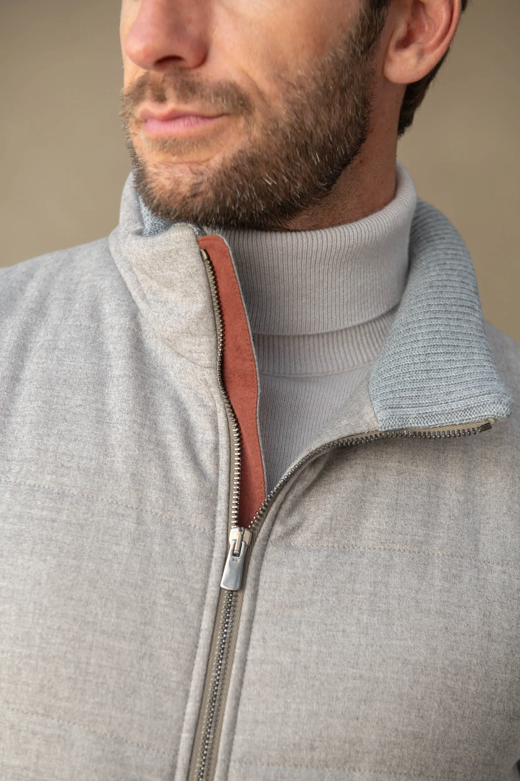 Taupe vest with zip in Loro Piana wool with Rain System®– Made in Italy sold by Pini Parma product image thumbnail 2