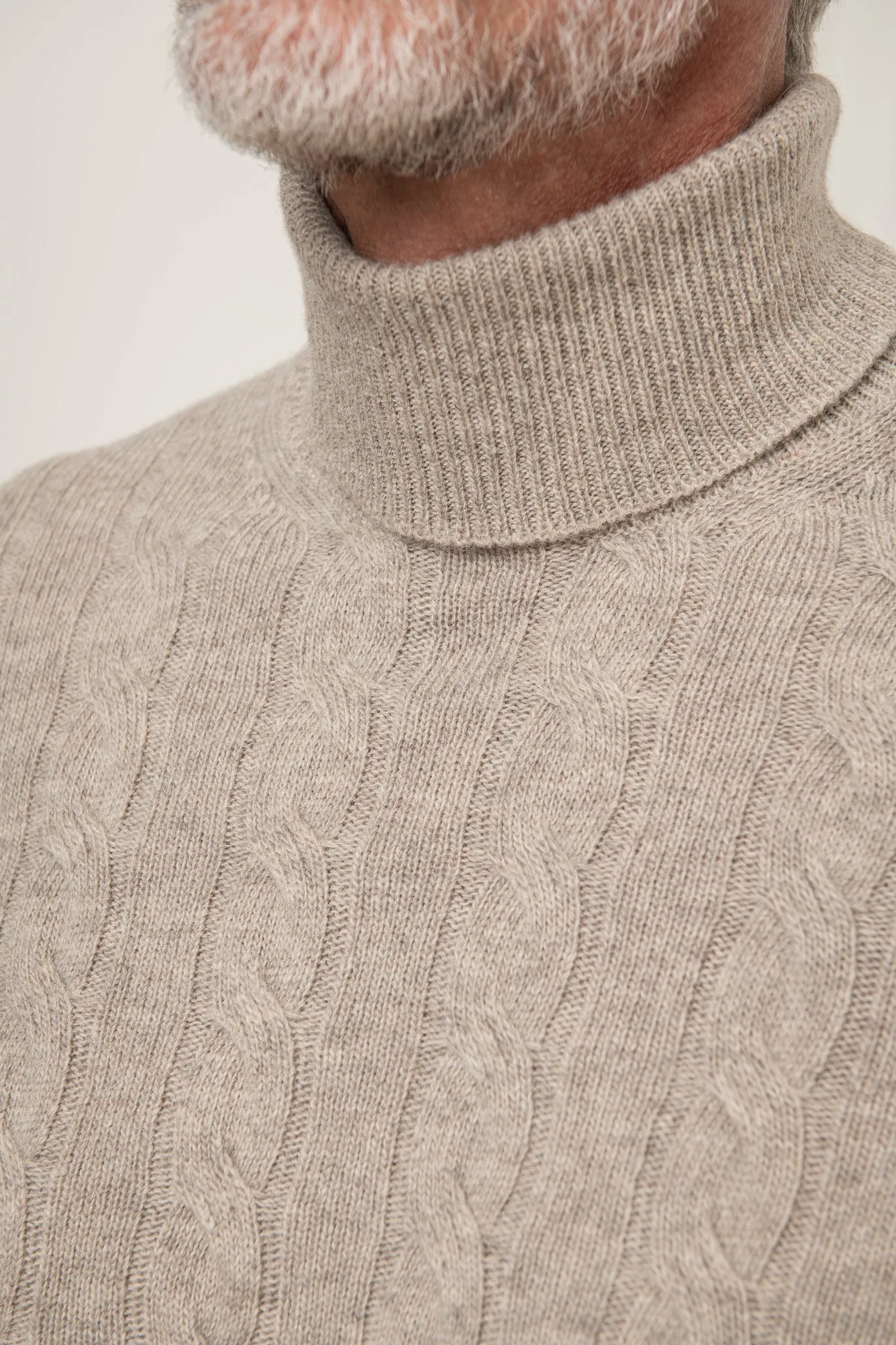 Beige cable knit turtleneck – Made in Italy sold by Pini Parma