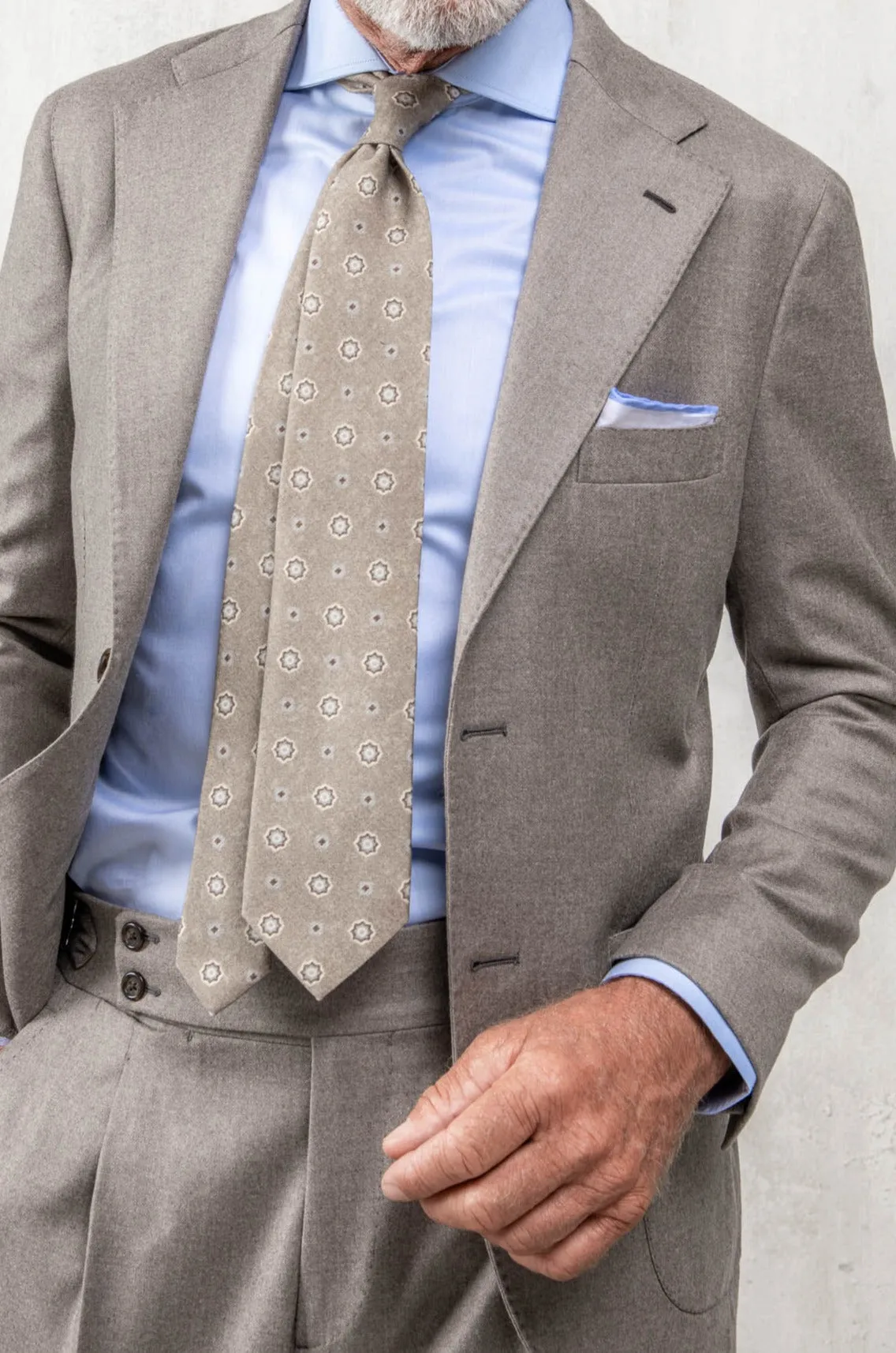 Taupe suit in wool and cashmere - Made in Italy sold by Pini Parma product image thumbnail 2