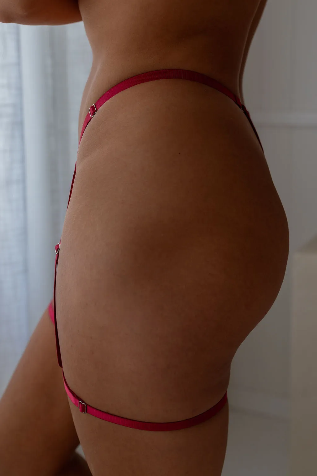 Kali Thong & Garter Red sold by One Empire Sleep product image thumbnail 4